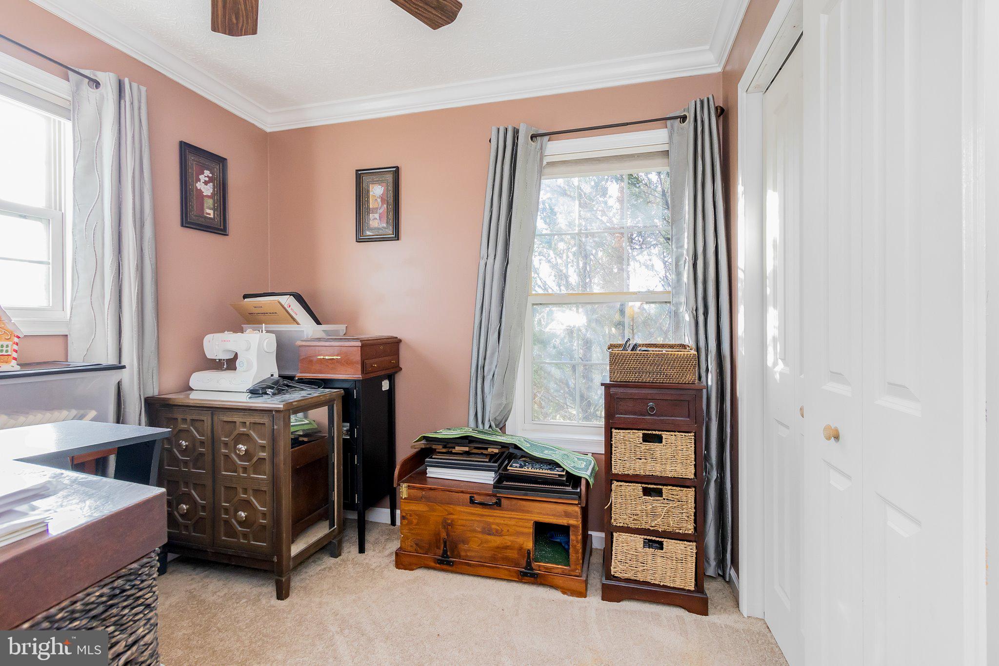 RIDGEFIELD - Residential