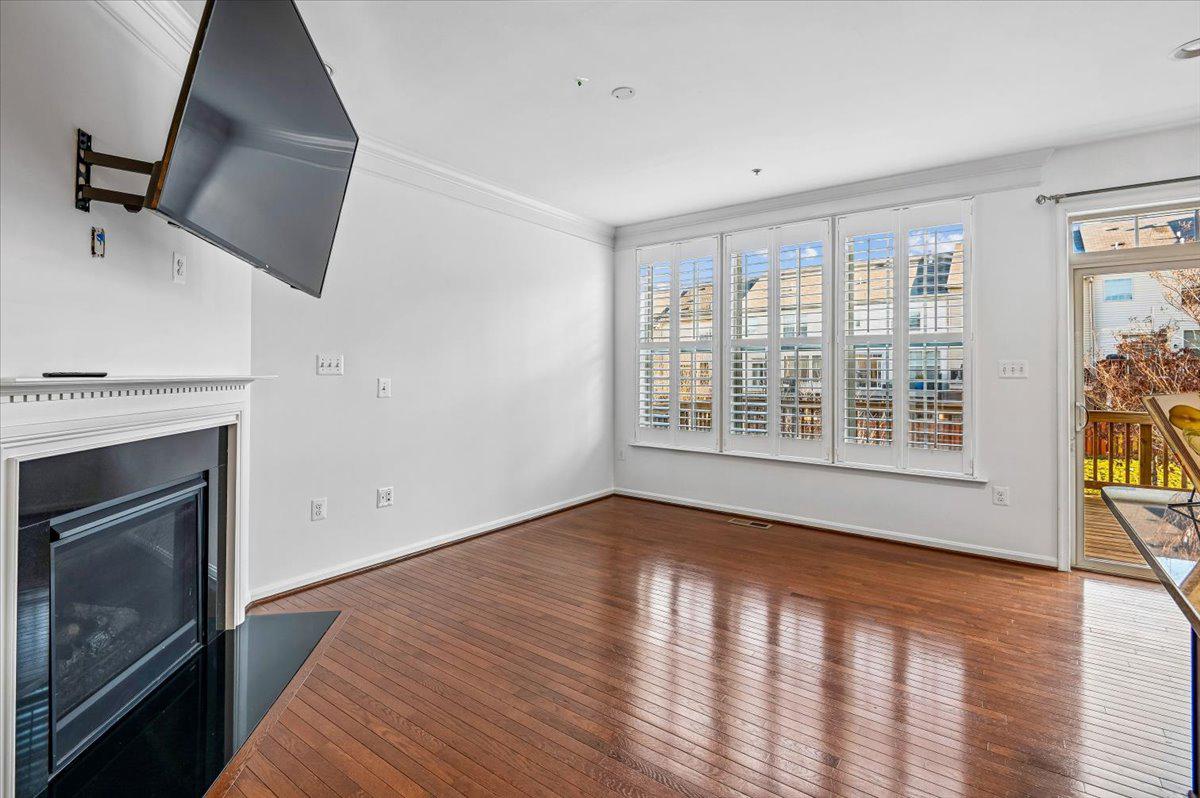 CANTERBURY VILLAGE - Residential