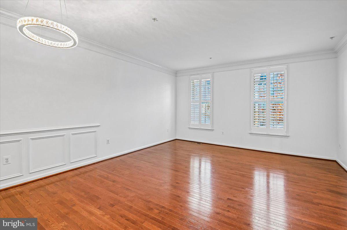 CANTERBURY VILLAGE - Residential