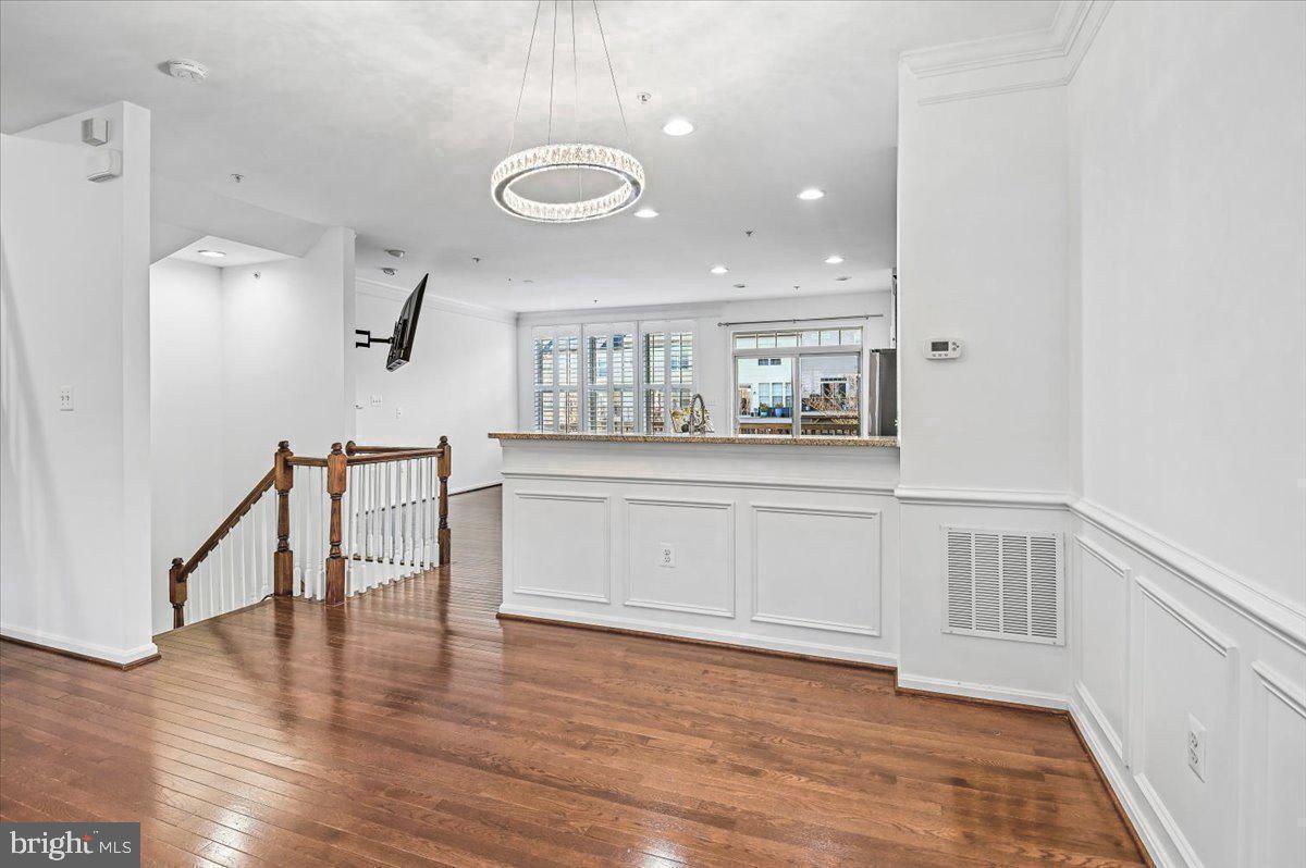 CANTERBURY VILLAGE - Residential