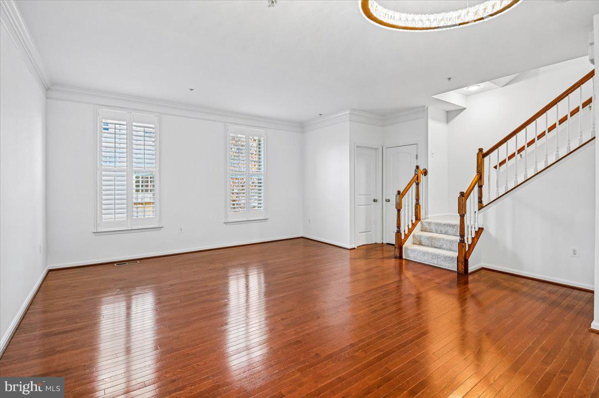 CANTERBURY VILLAGE - Residential