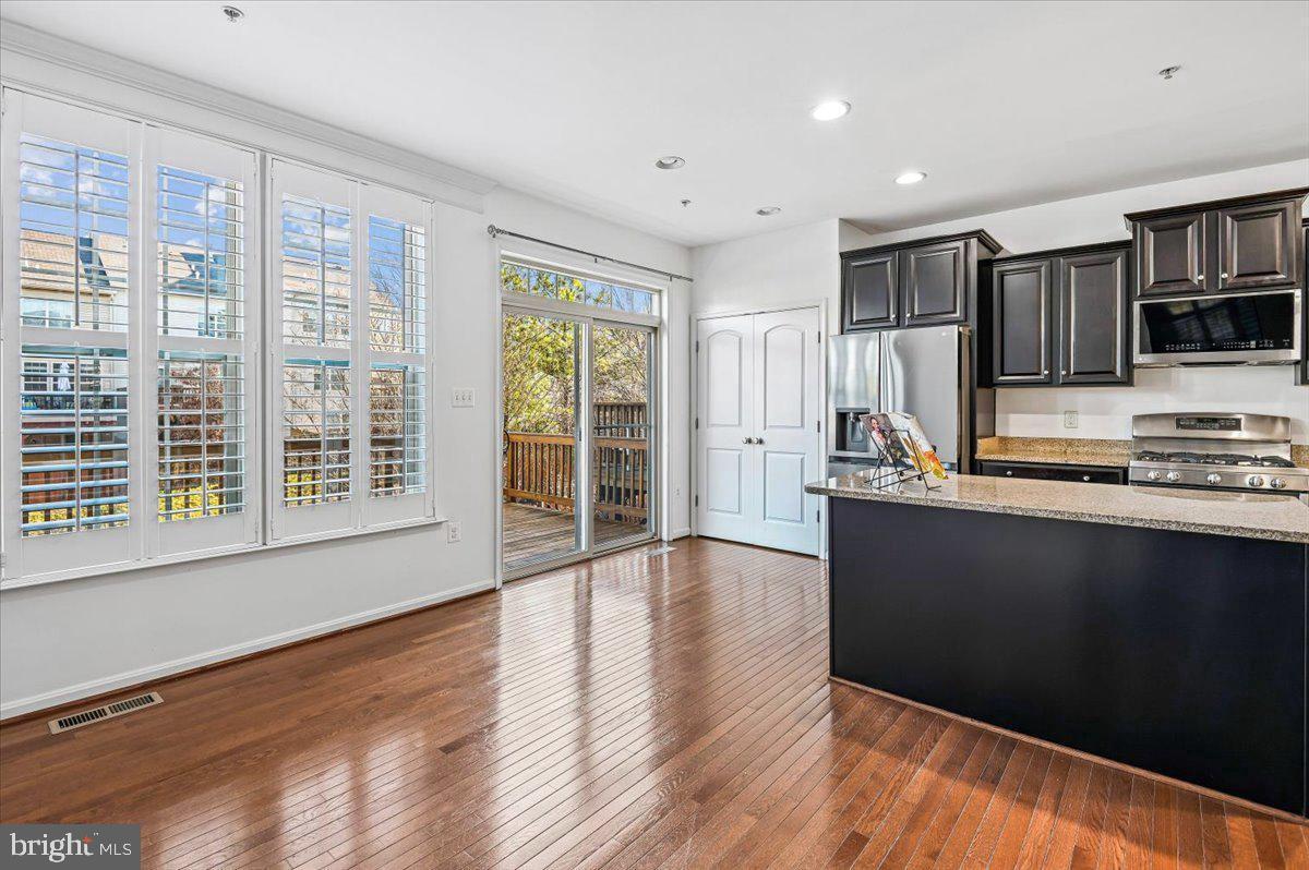 CANTERBURY VILLAGE - Residential