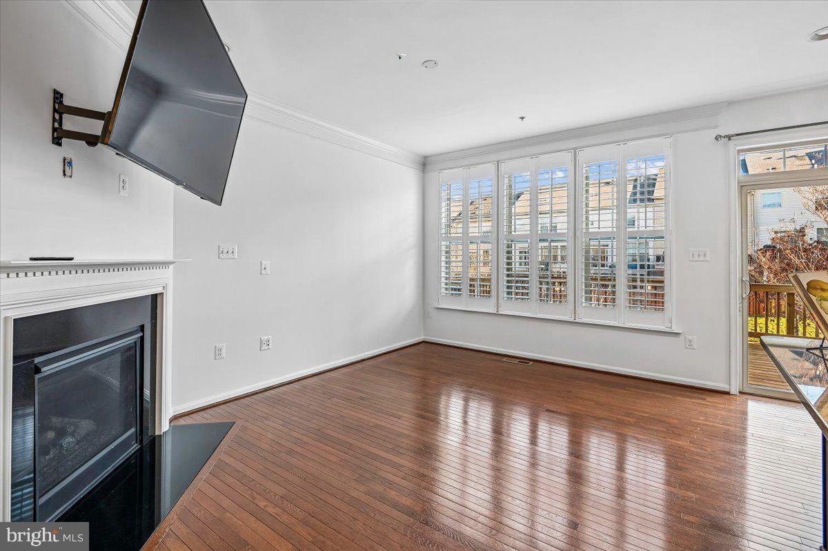 CANTERBURY VILLAGE - Residential