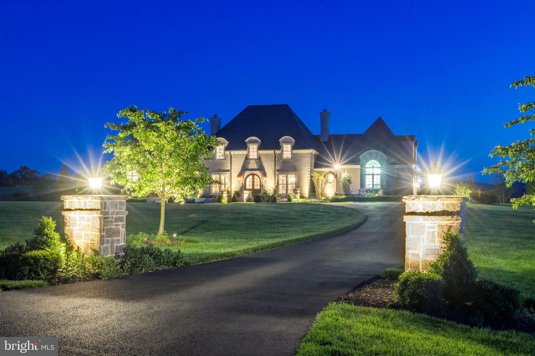 CREIGHTON FARMS - Residential