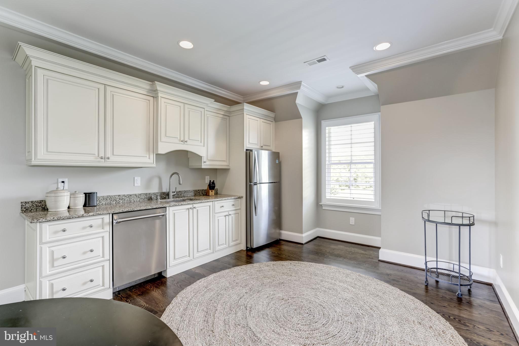 CREIGHTON FARMS - Residential