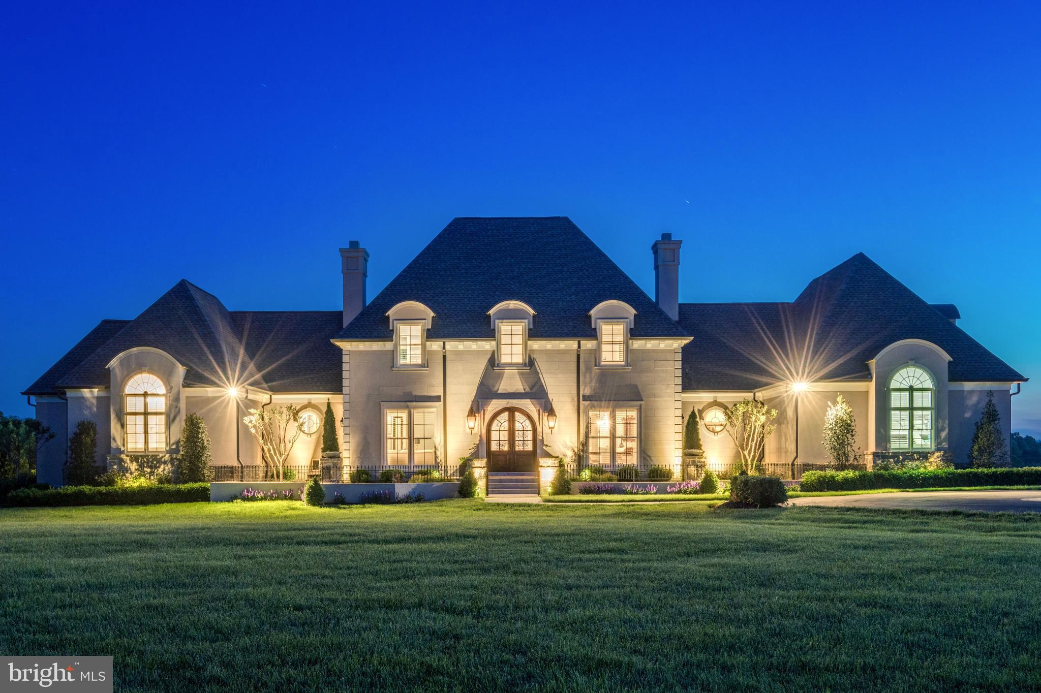 CREIGHTON FARMS - Residential