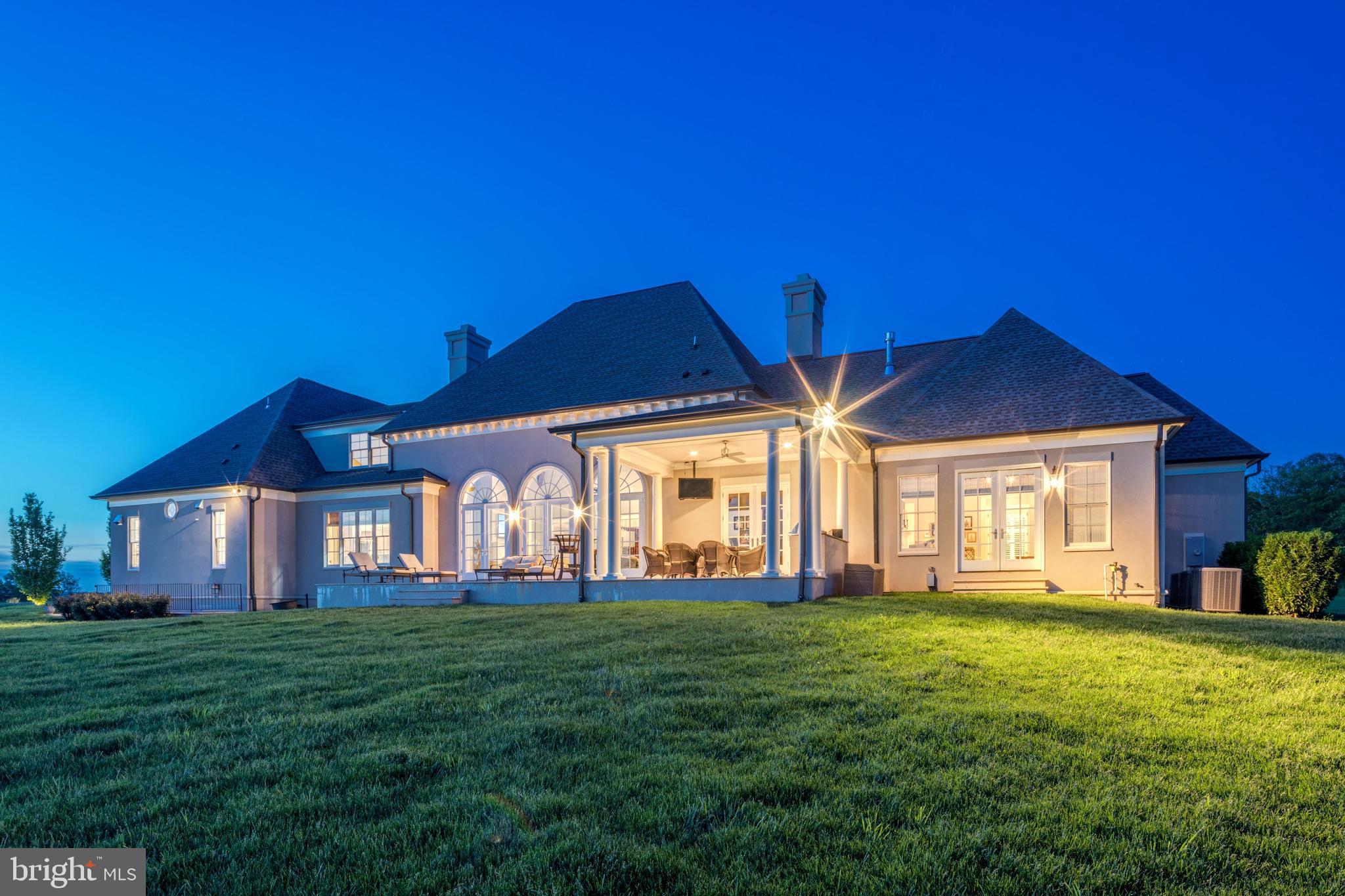 CREIGHTON FARMS - Residential