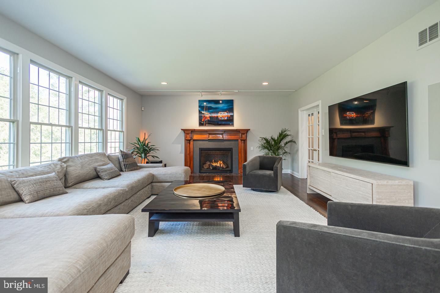 BOWMANS TOWER FARM - Residential