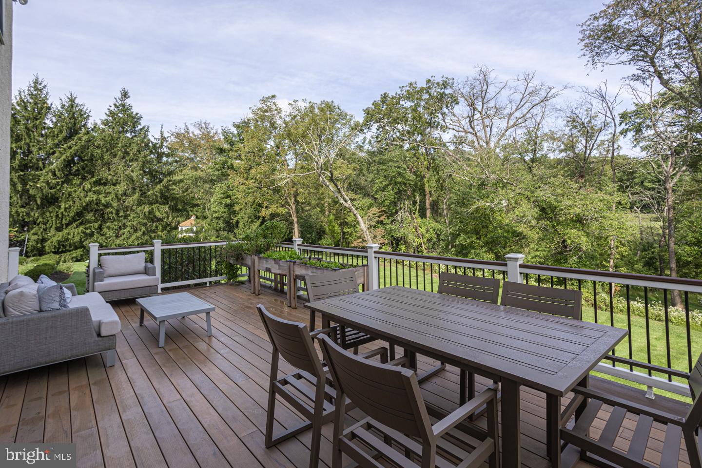 BOWMANS TOWER FARM - Residential