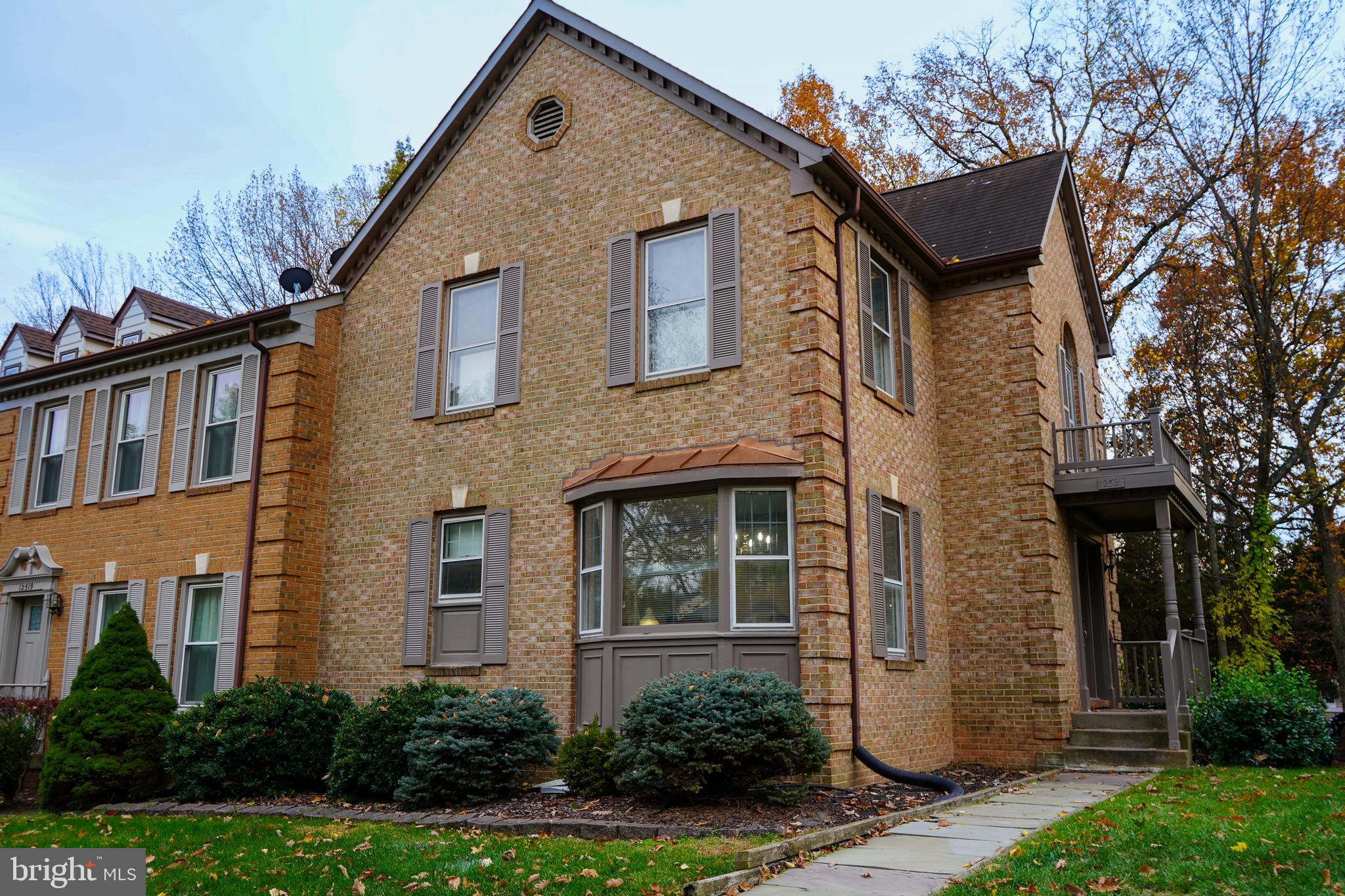 FAIR WOODS - Residential Lease