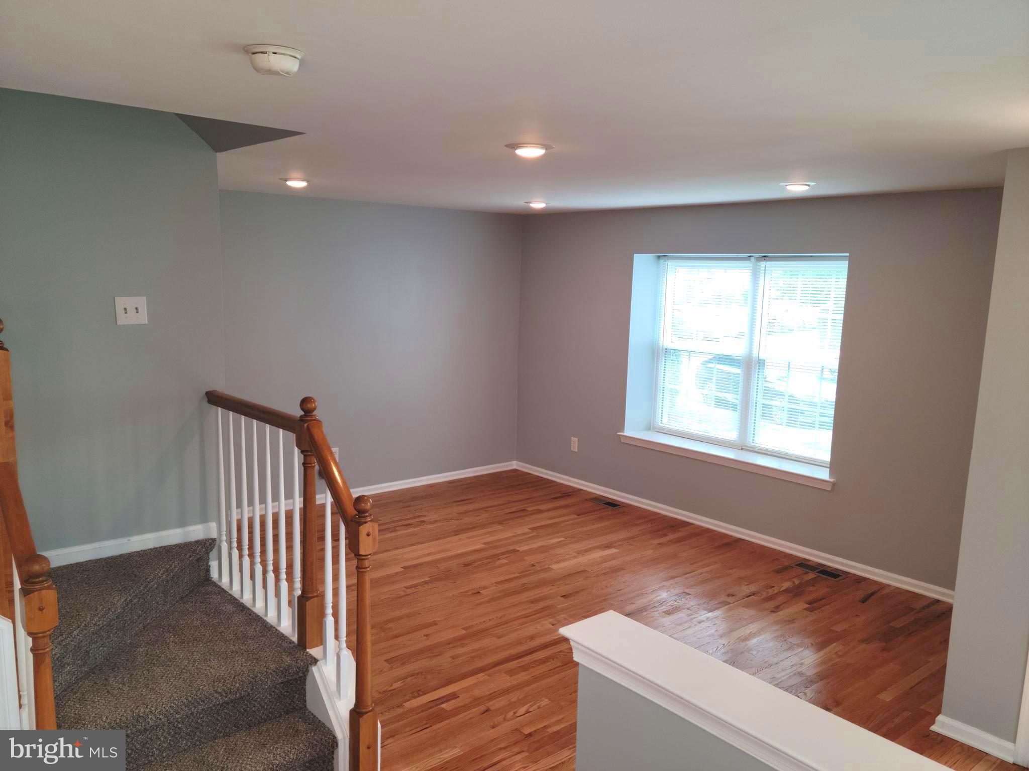 YORKSHIRE COMMONS - Residential Lease