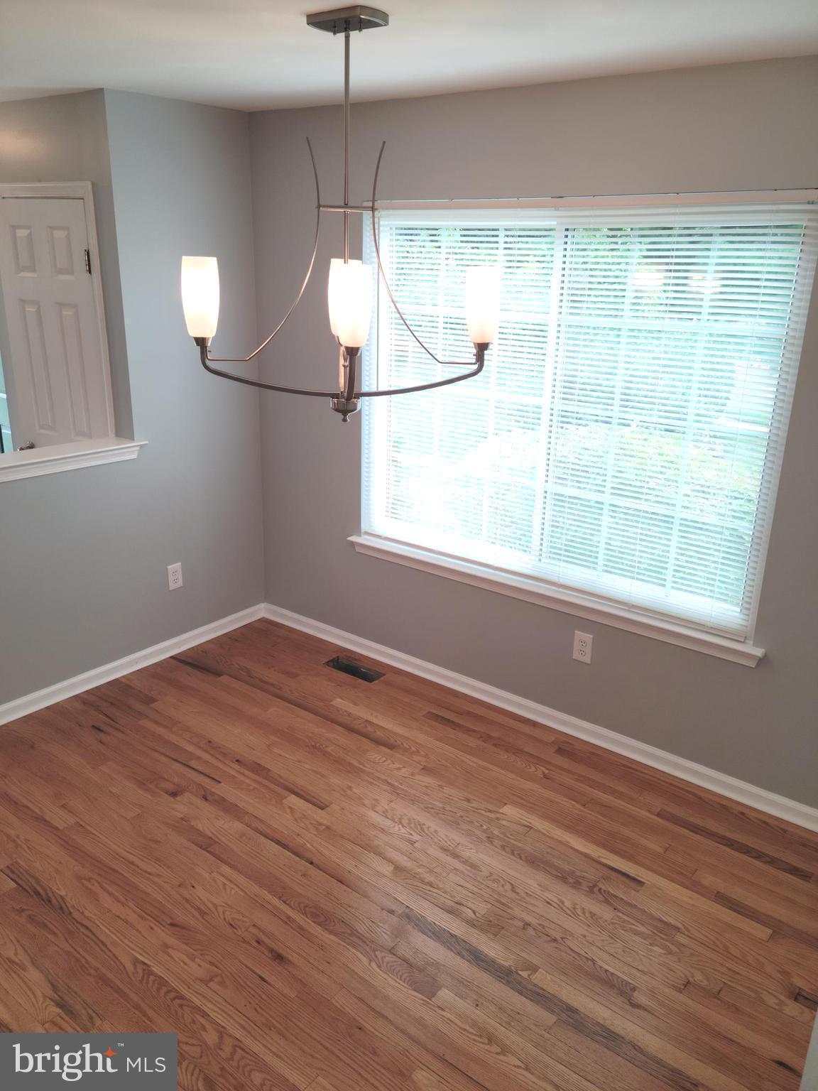 YORKSHIRE COMMONS - Residential Lease