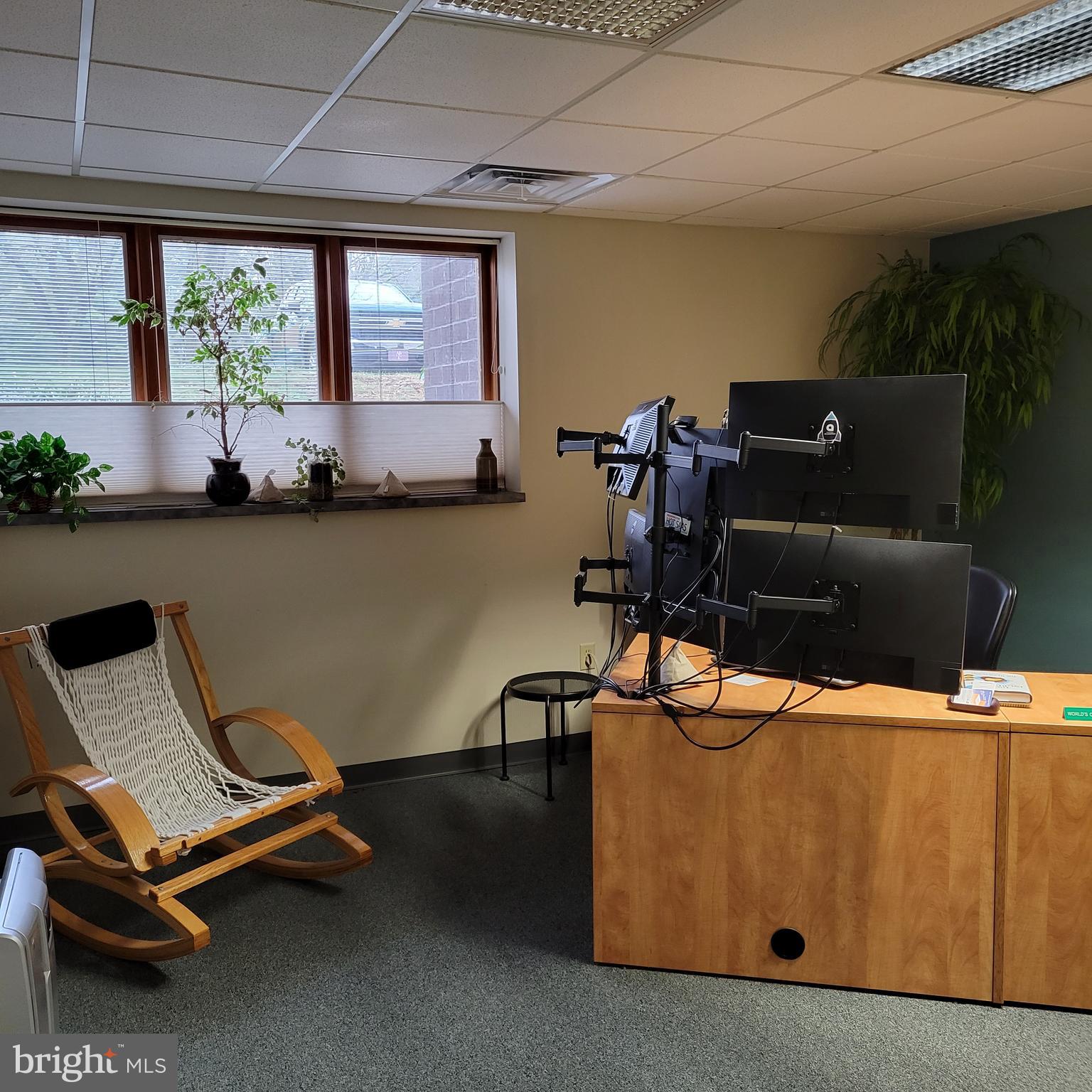 EXECUTIVE PARK NORTH - Commercial Lease