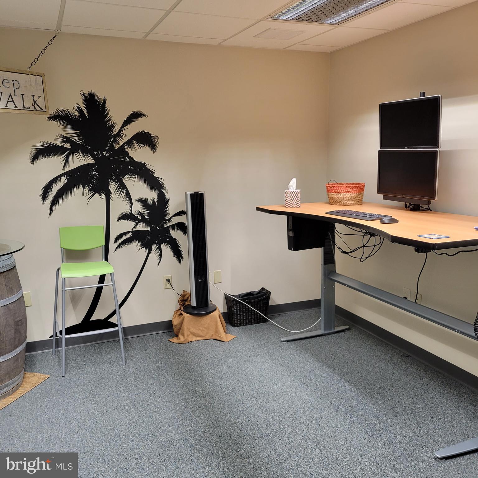 EXECUTIVE PARK NORTH - Commercial Lease