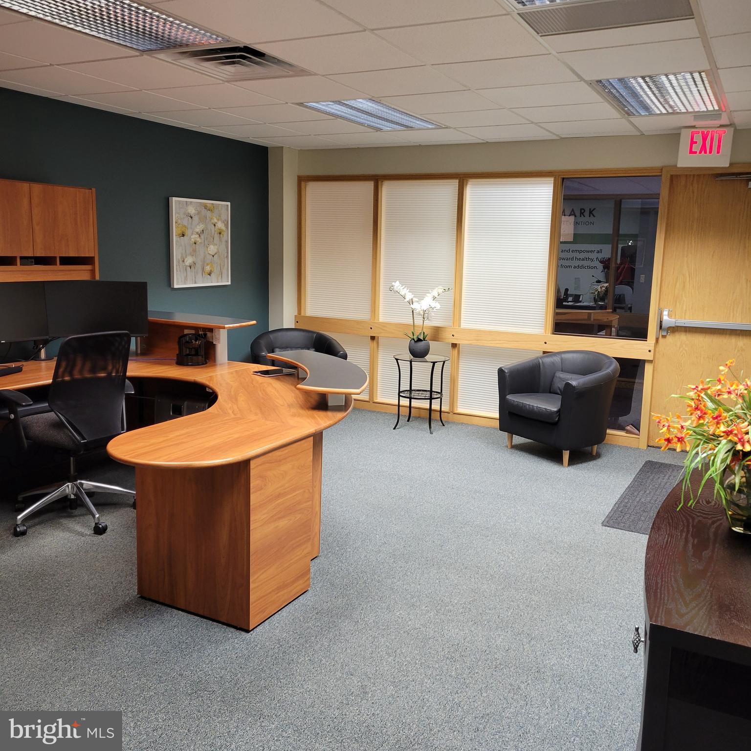 EXECUTIVE PARK NORTH - Commercial Lease