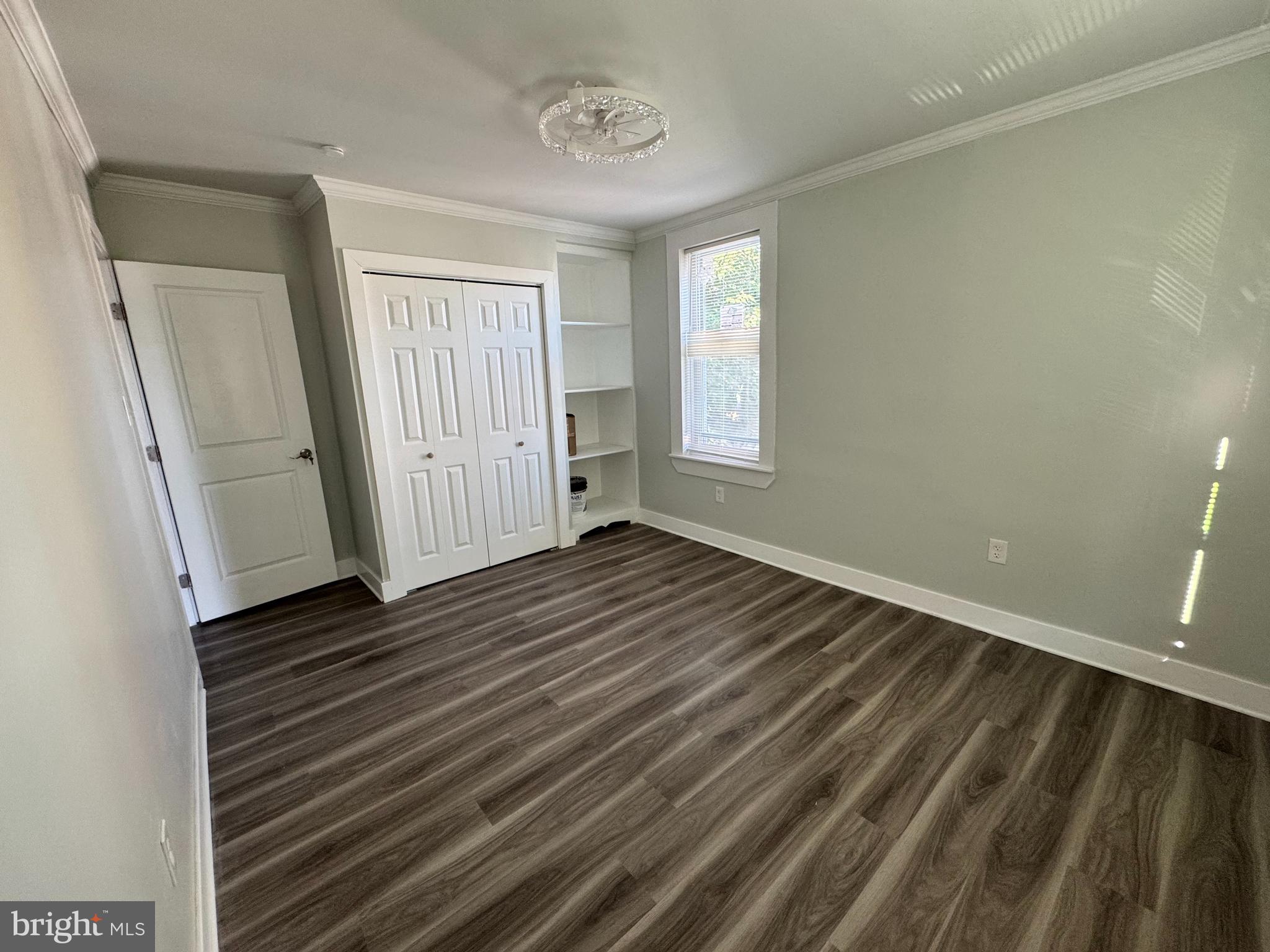 GIRARD ESTATES - Residential