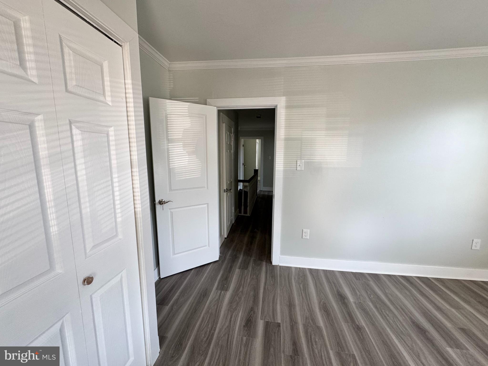 GIRARD ESTATES - Residential