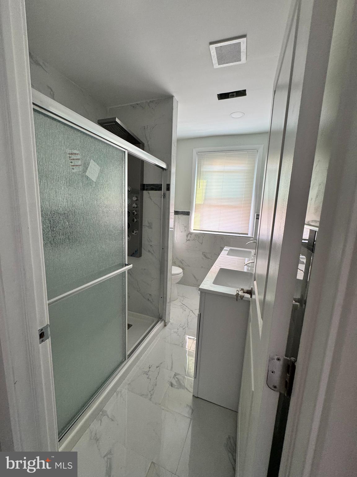 GIRARD ESTATES - Residential