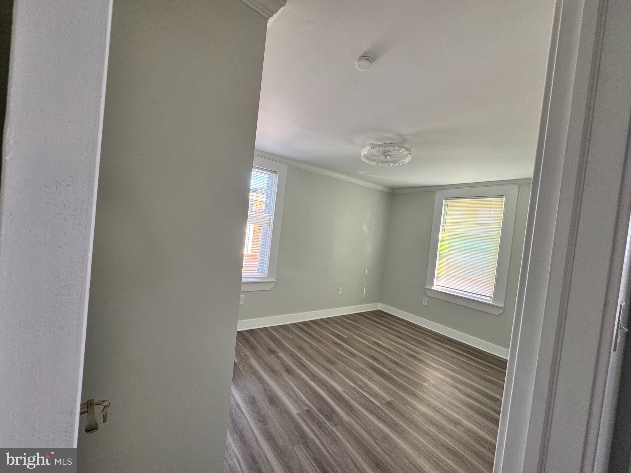 GIRARD ESTATES - Residential