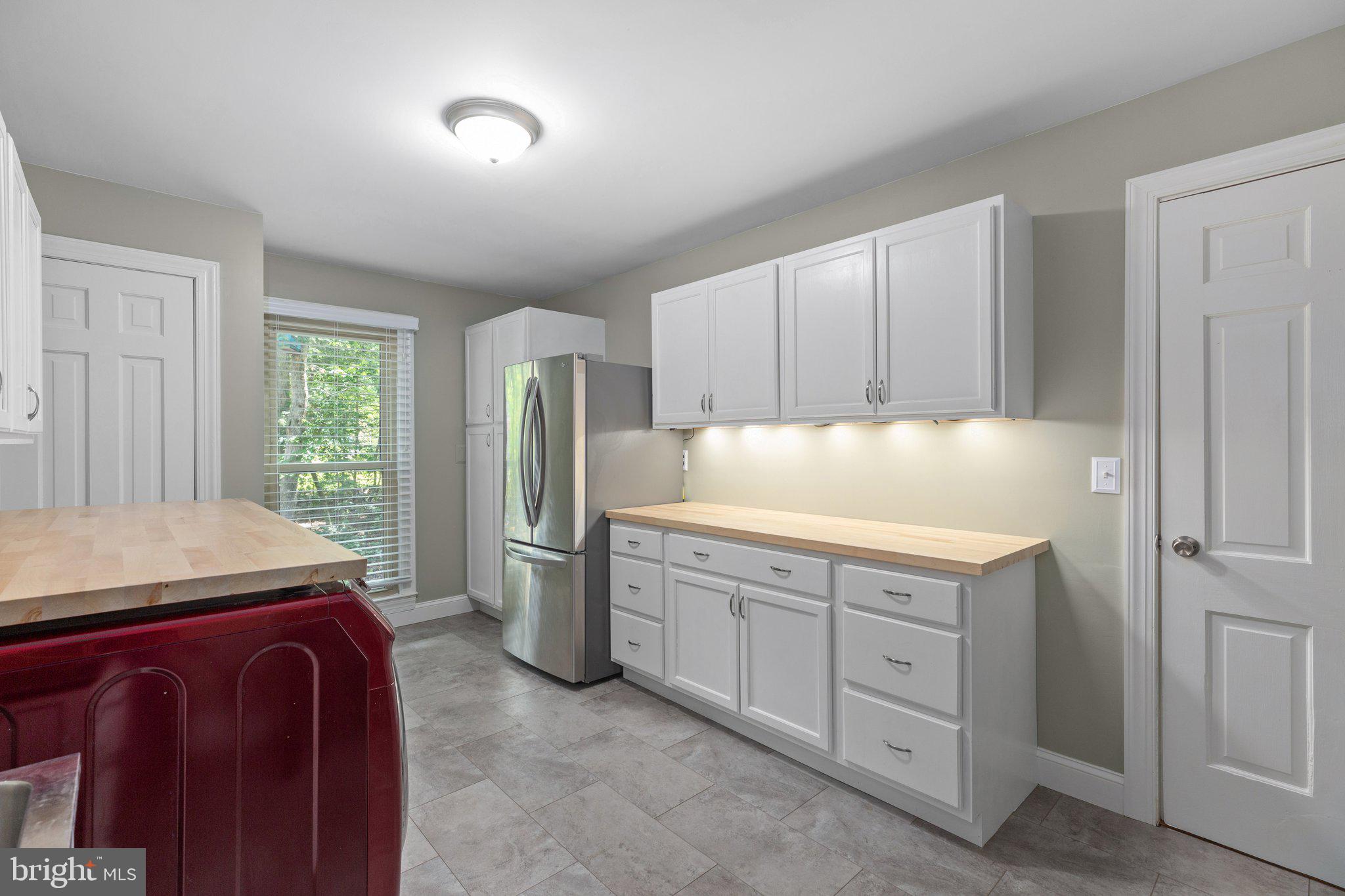 CHAPEL HILLS - Residential