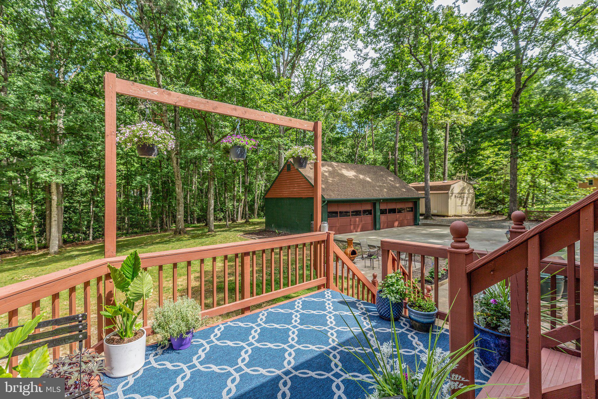 CHAPEL HILLS - Residential