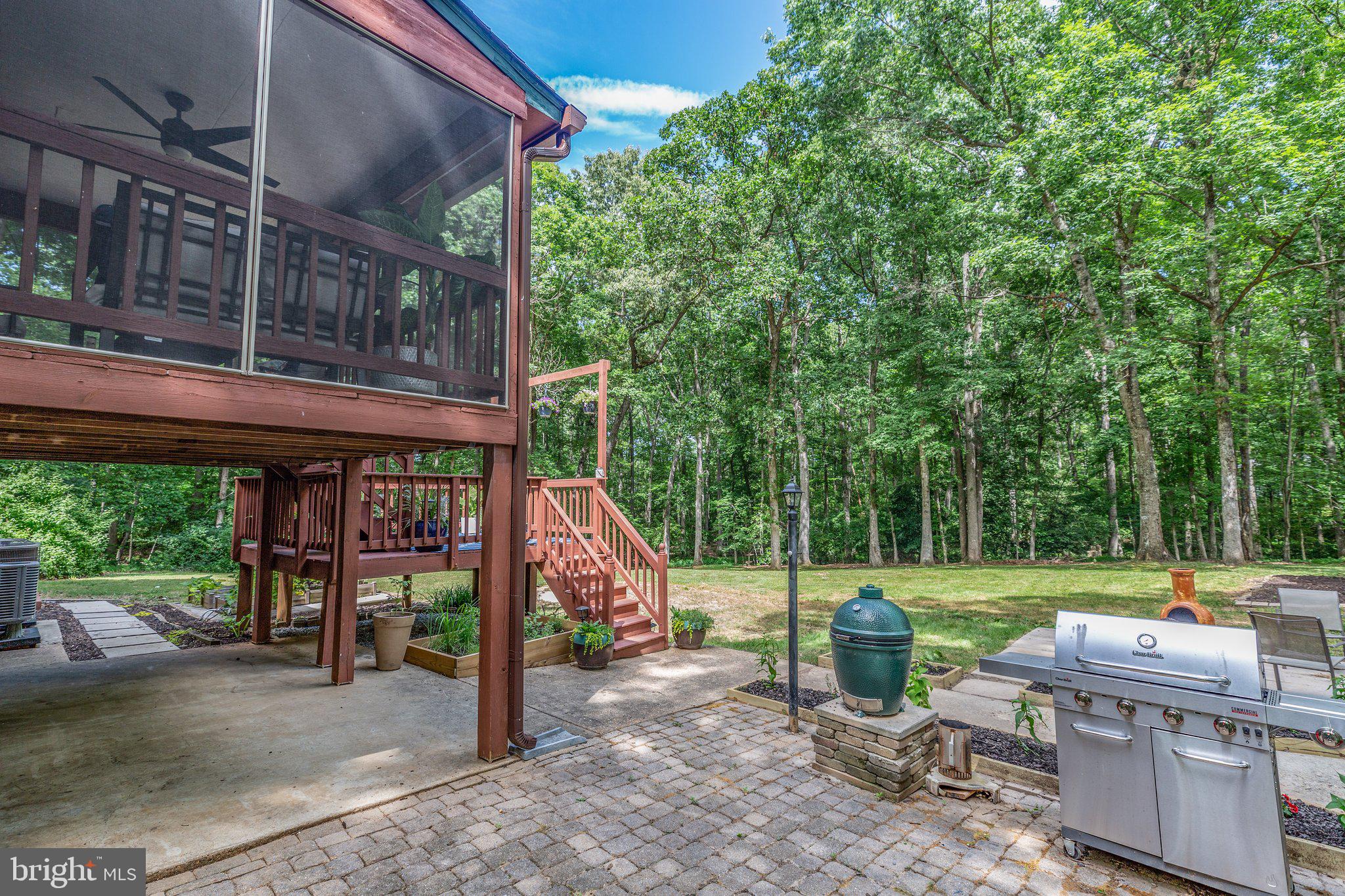 CHAPEL HILLS - Residential