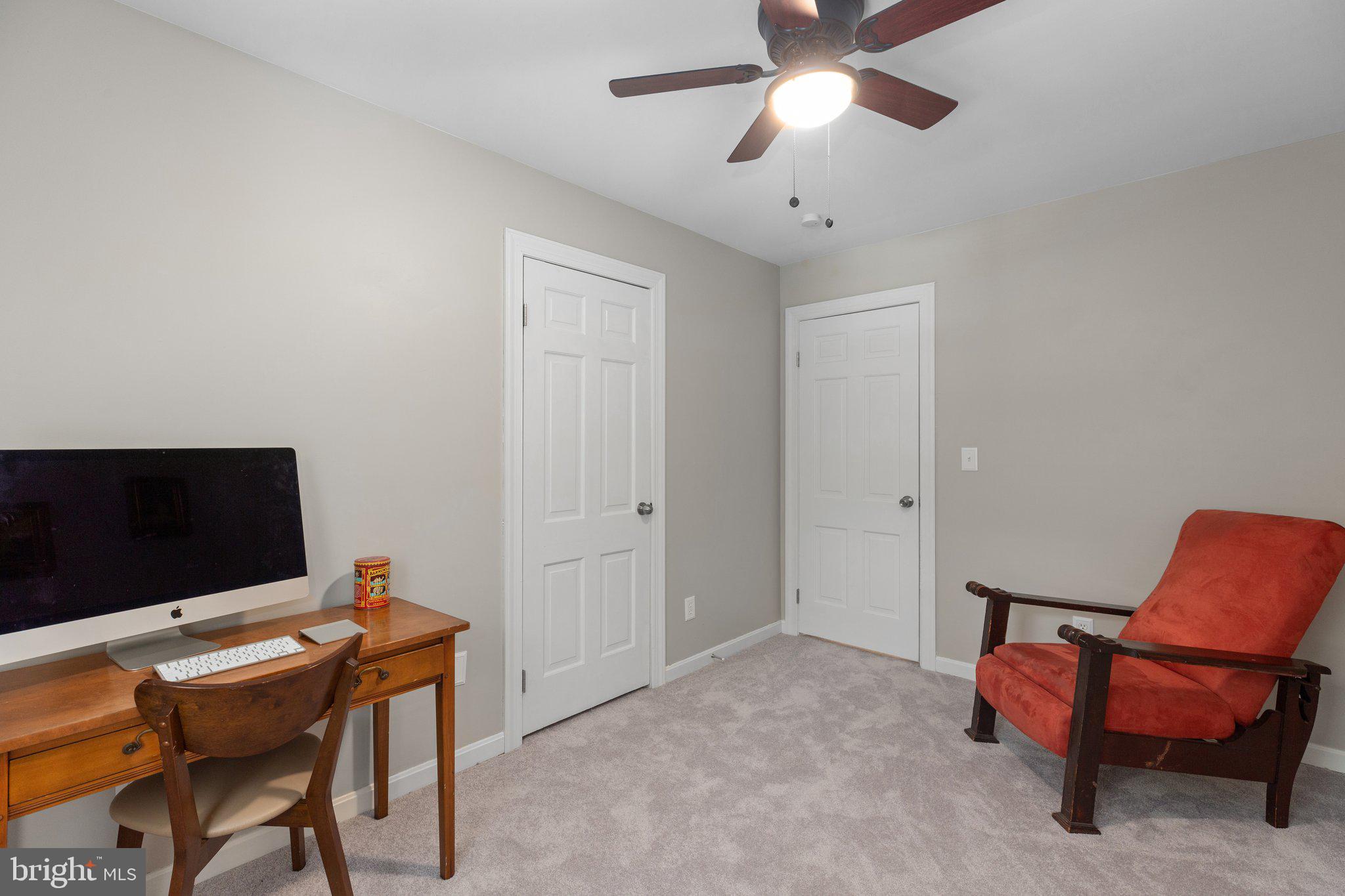 CHAPEL HILLS - Residential