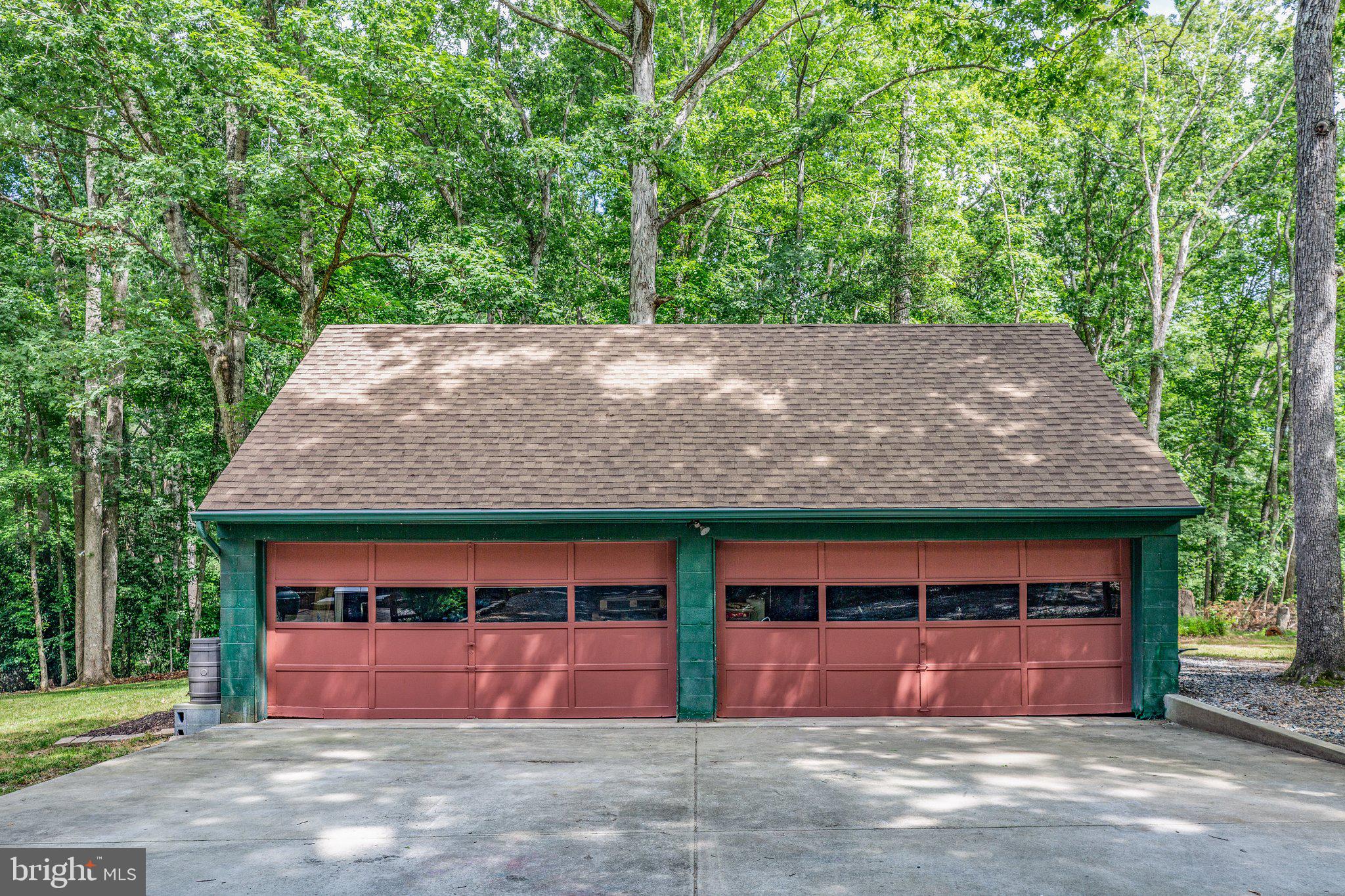 CHAPEL HILLS - Residential