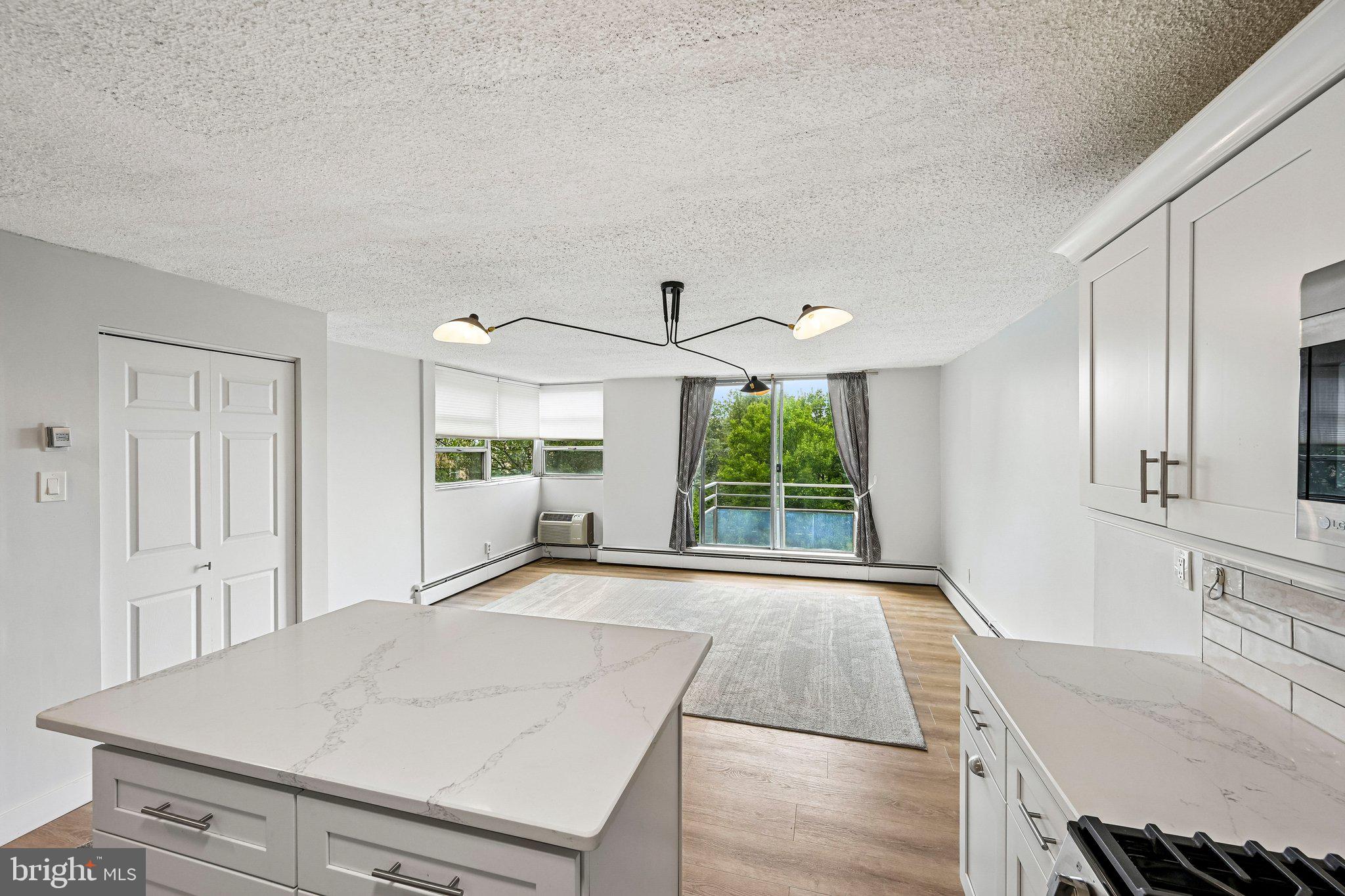 1030 E LANCASTER AVENUE 314