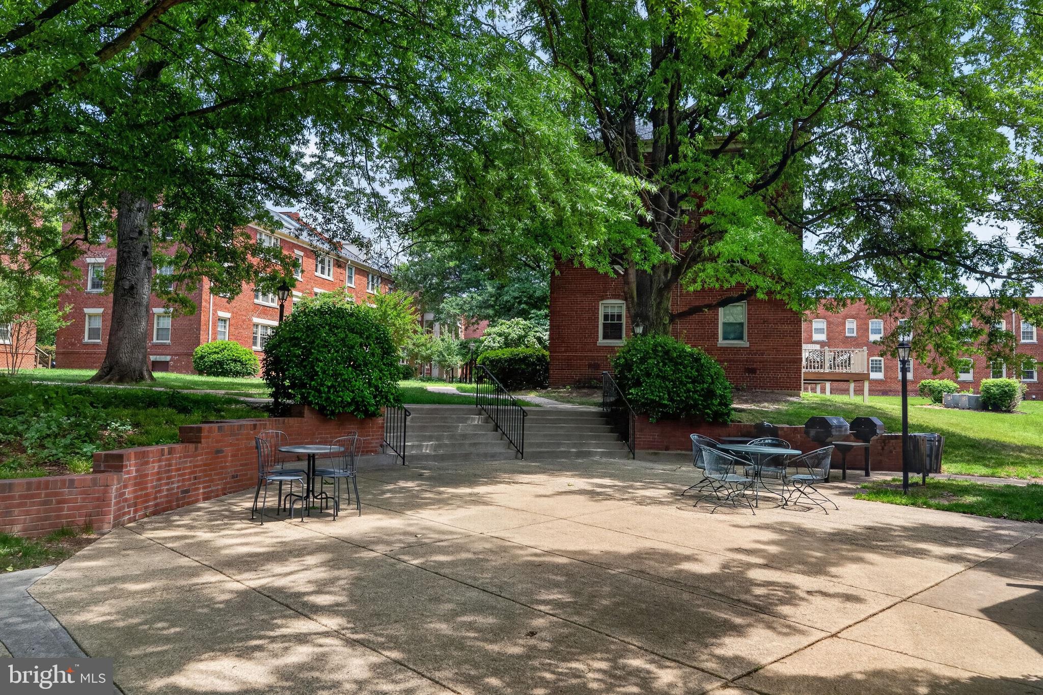 HARBOR TERRACE - Residential