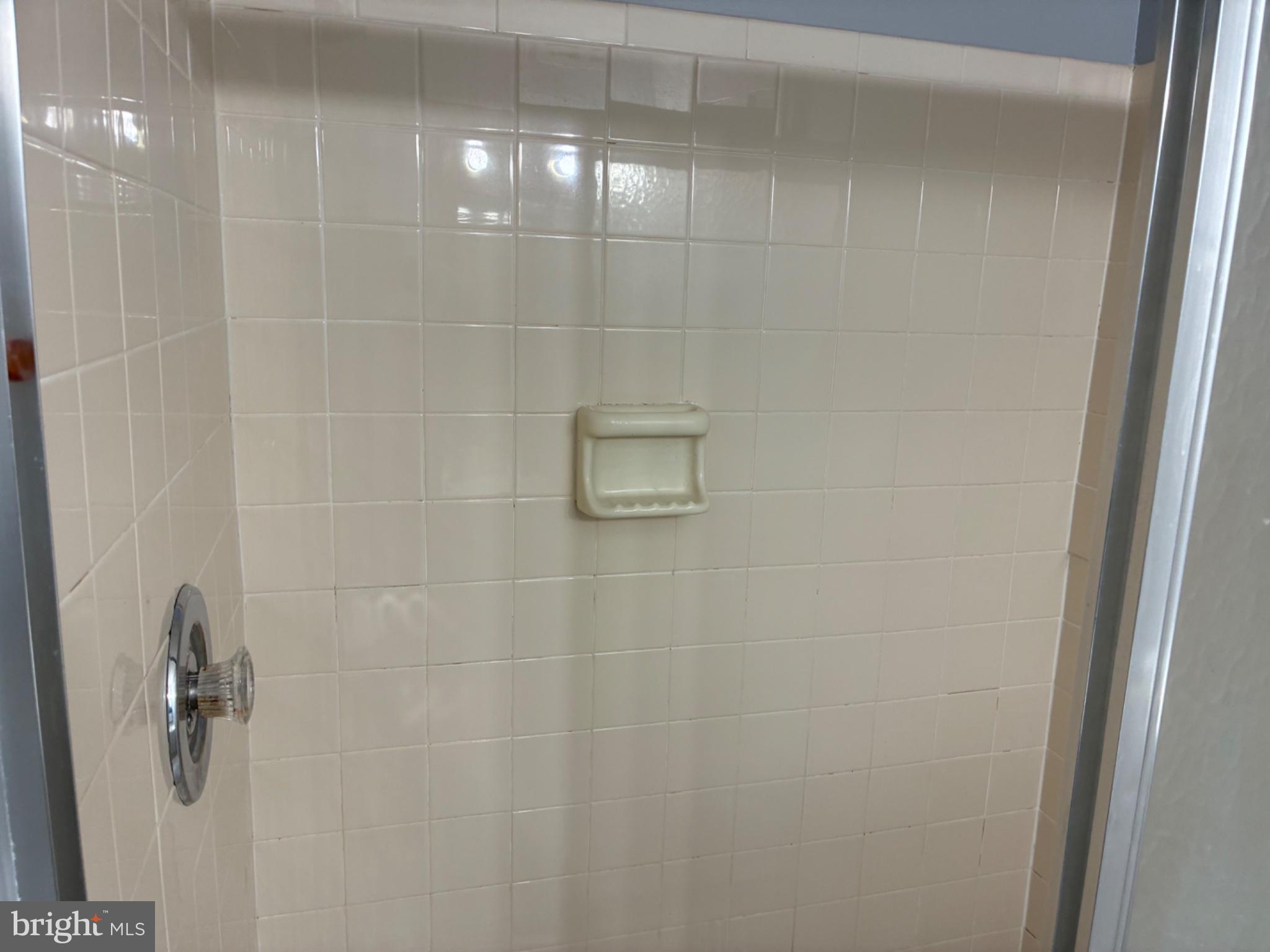 WOODBRIDGE CENTER - Residential