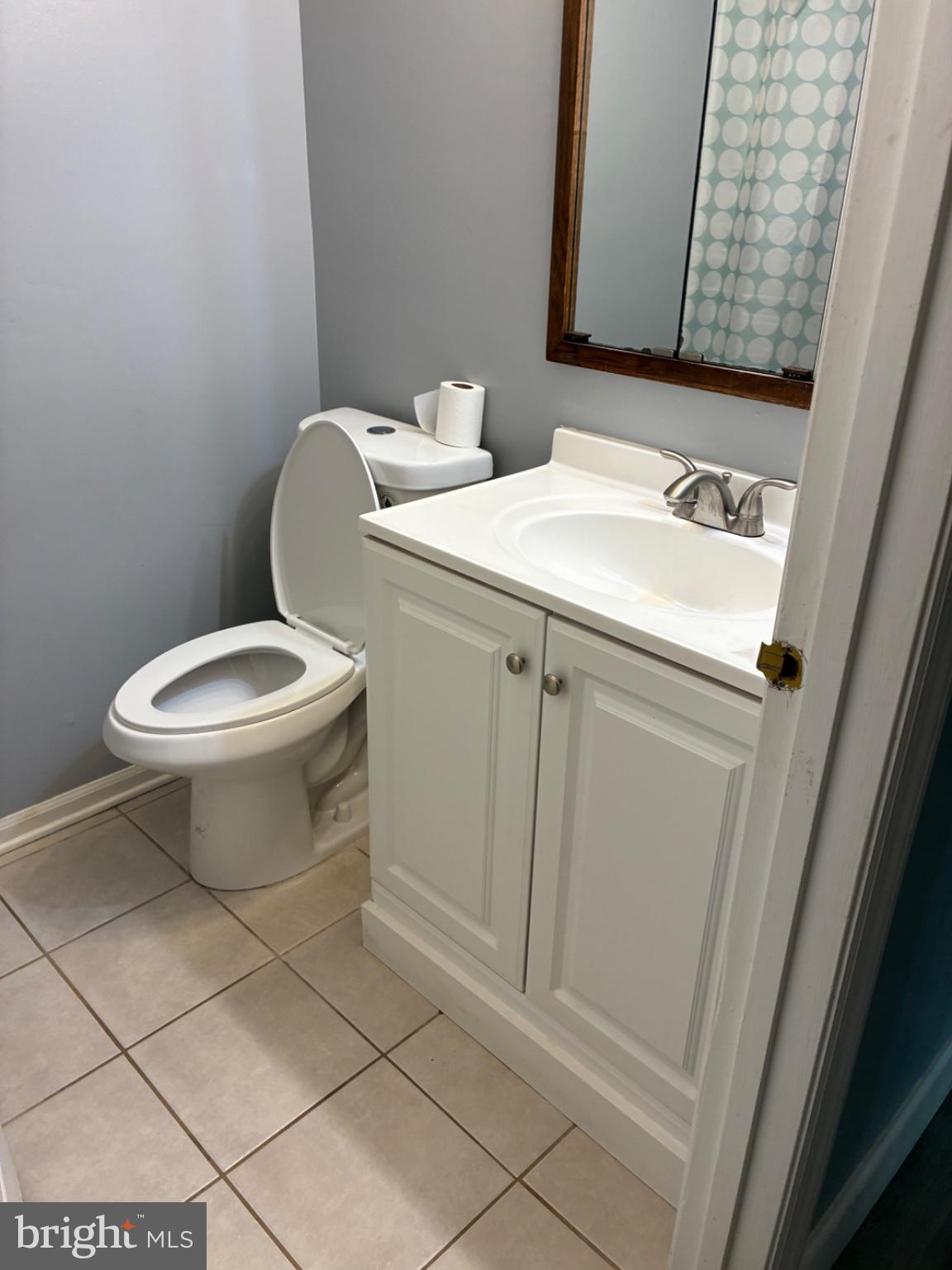 WOODBRIDGE CENTER - Residential