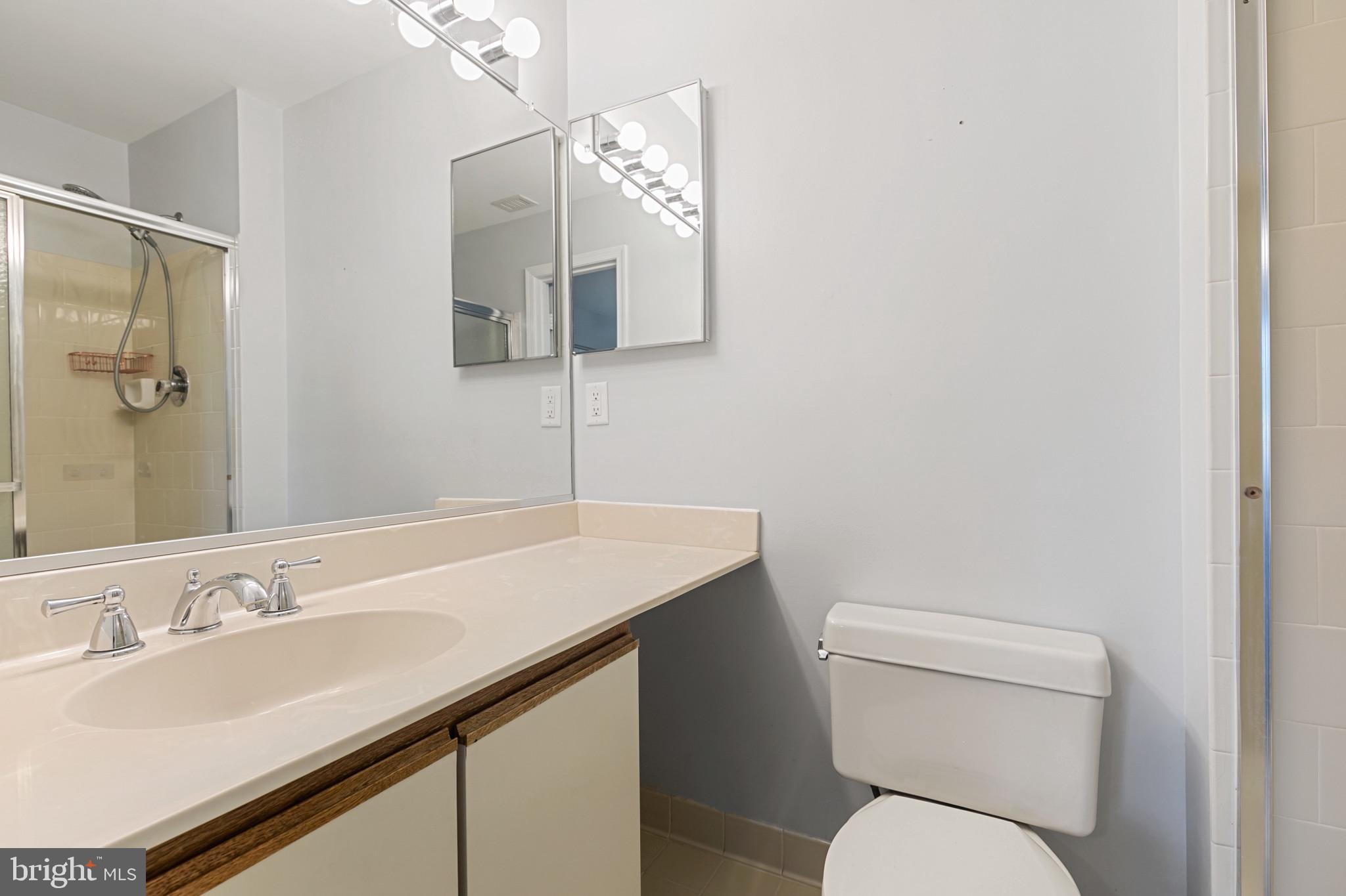 THE POINTE - Residential Lease