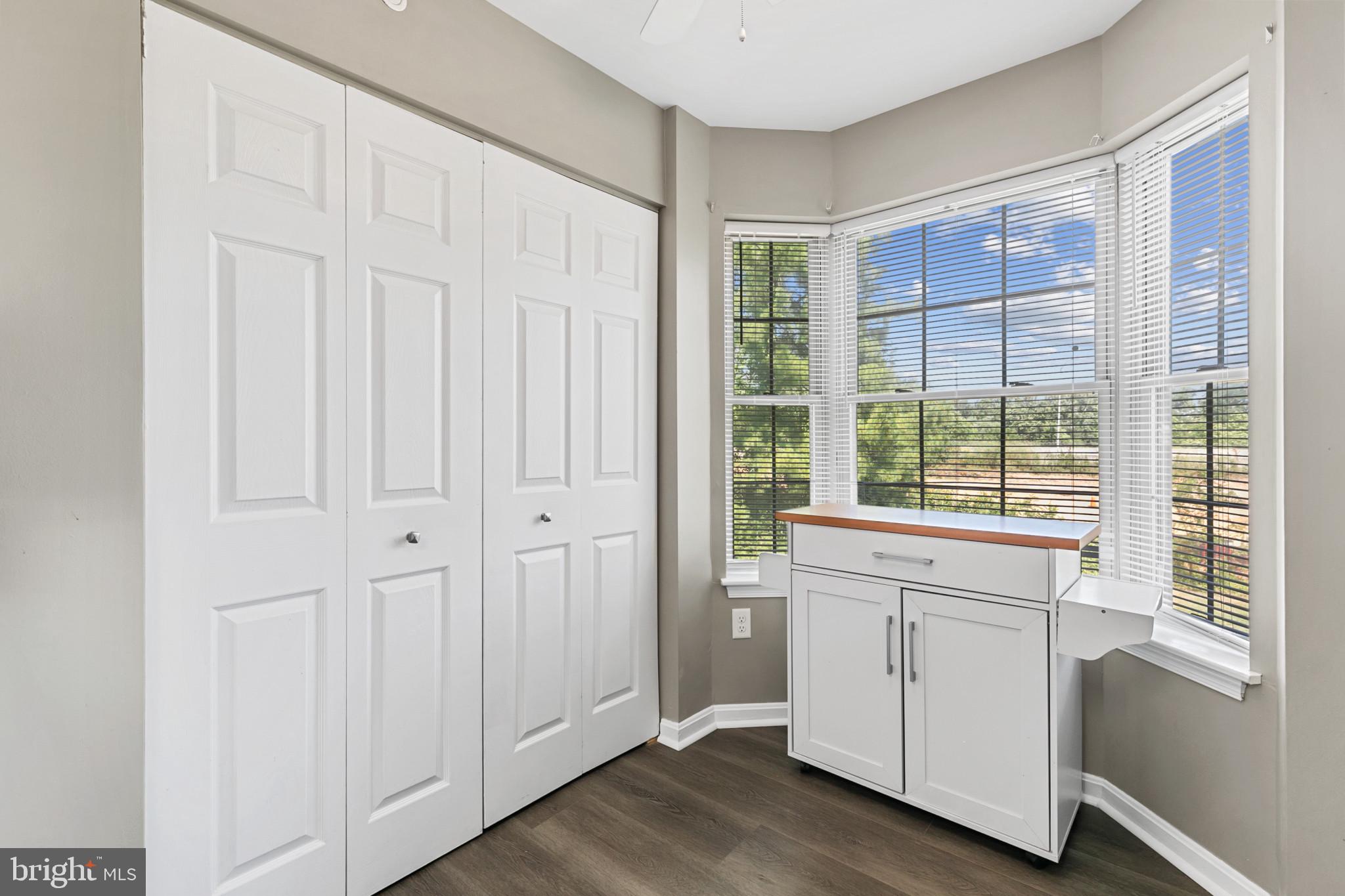 THE POINTE - Residential Lease