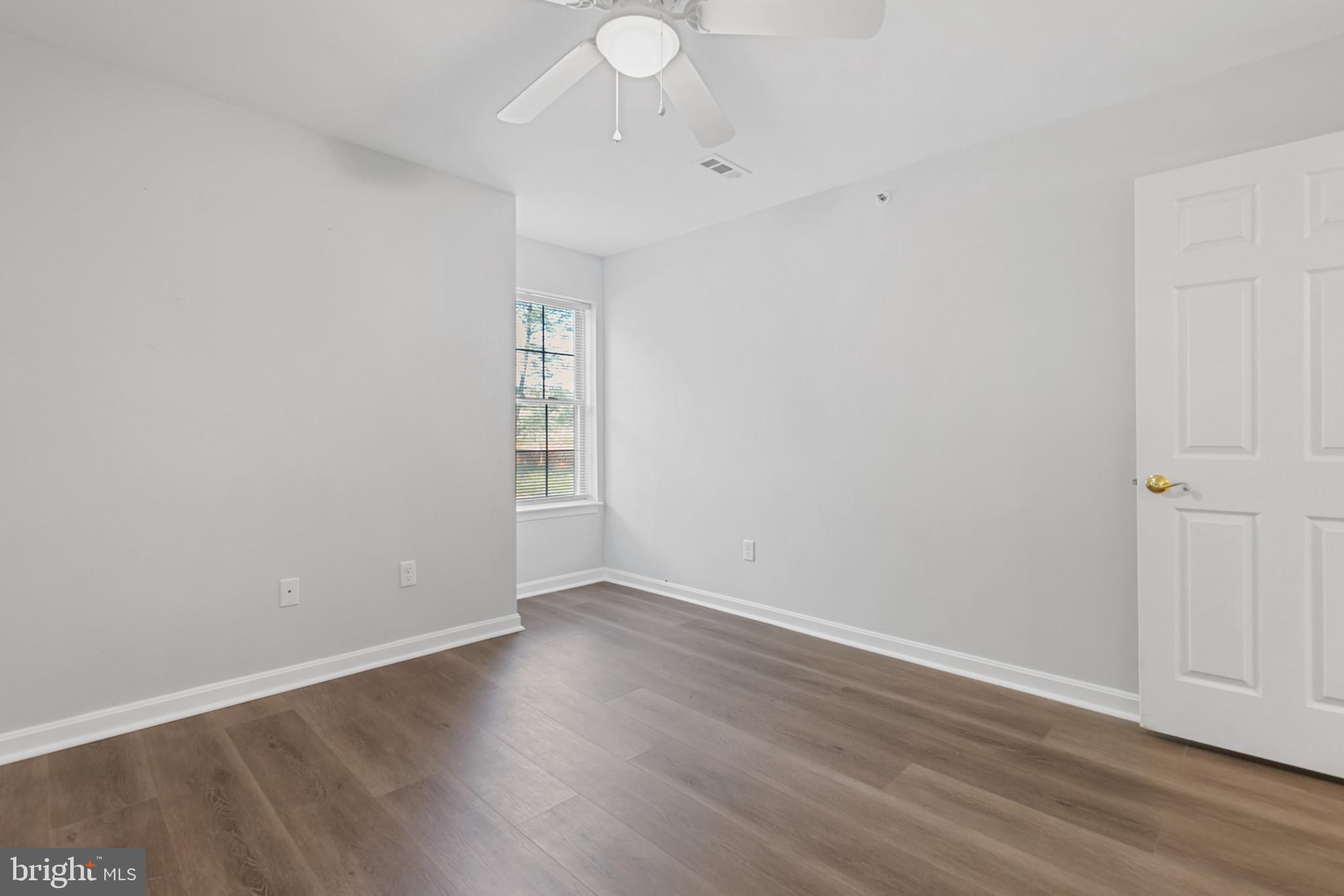 THE POINTE - Residential Lease