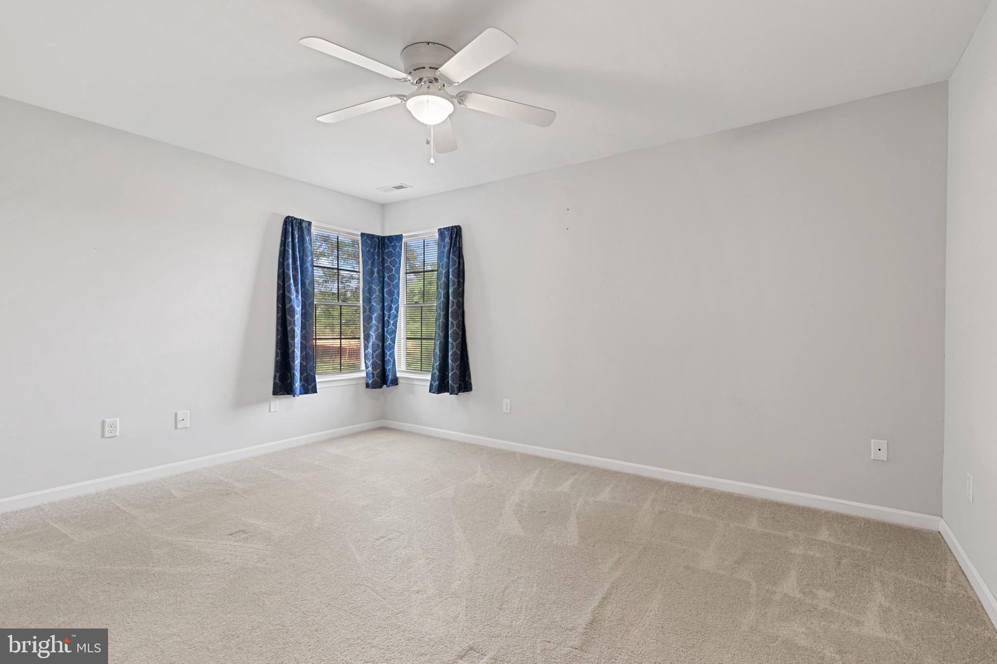 THE POINTE - Residential Lease