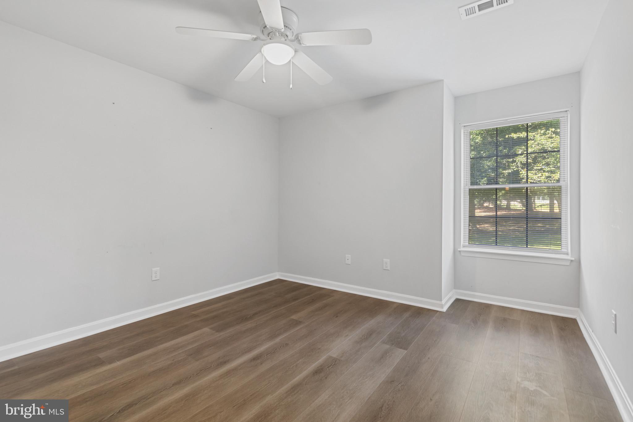 THE POINTE - Residential Lease