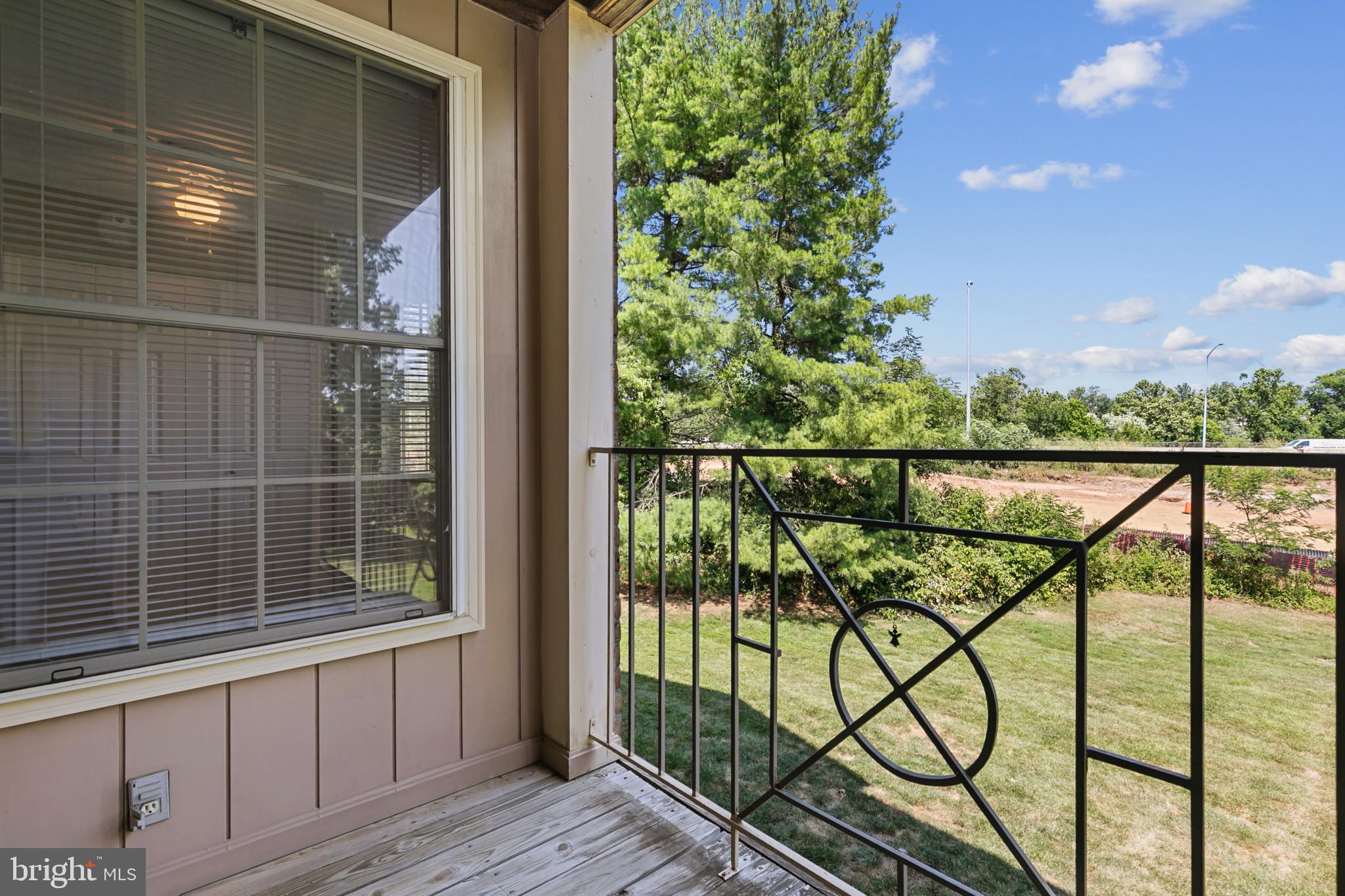 THE POINTE - Residential Lease