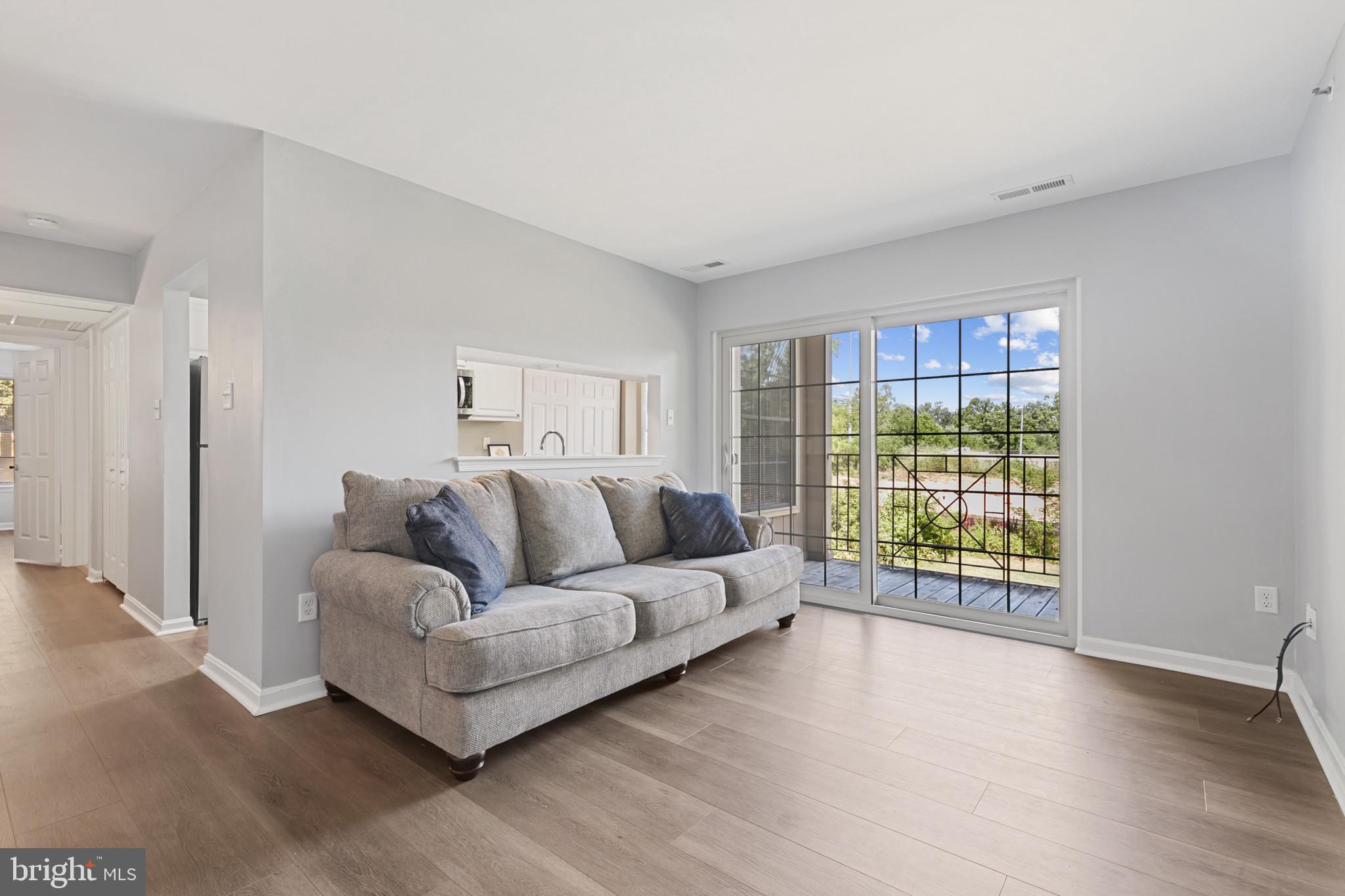 THE POINTE - Residential Lease