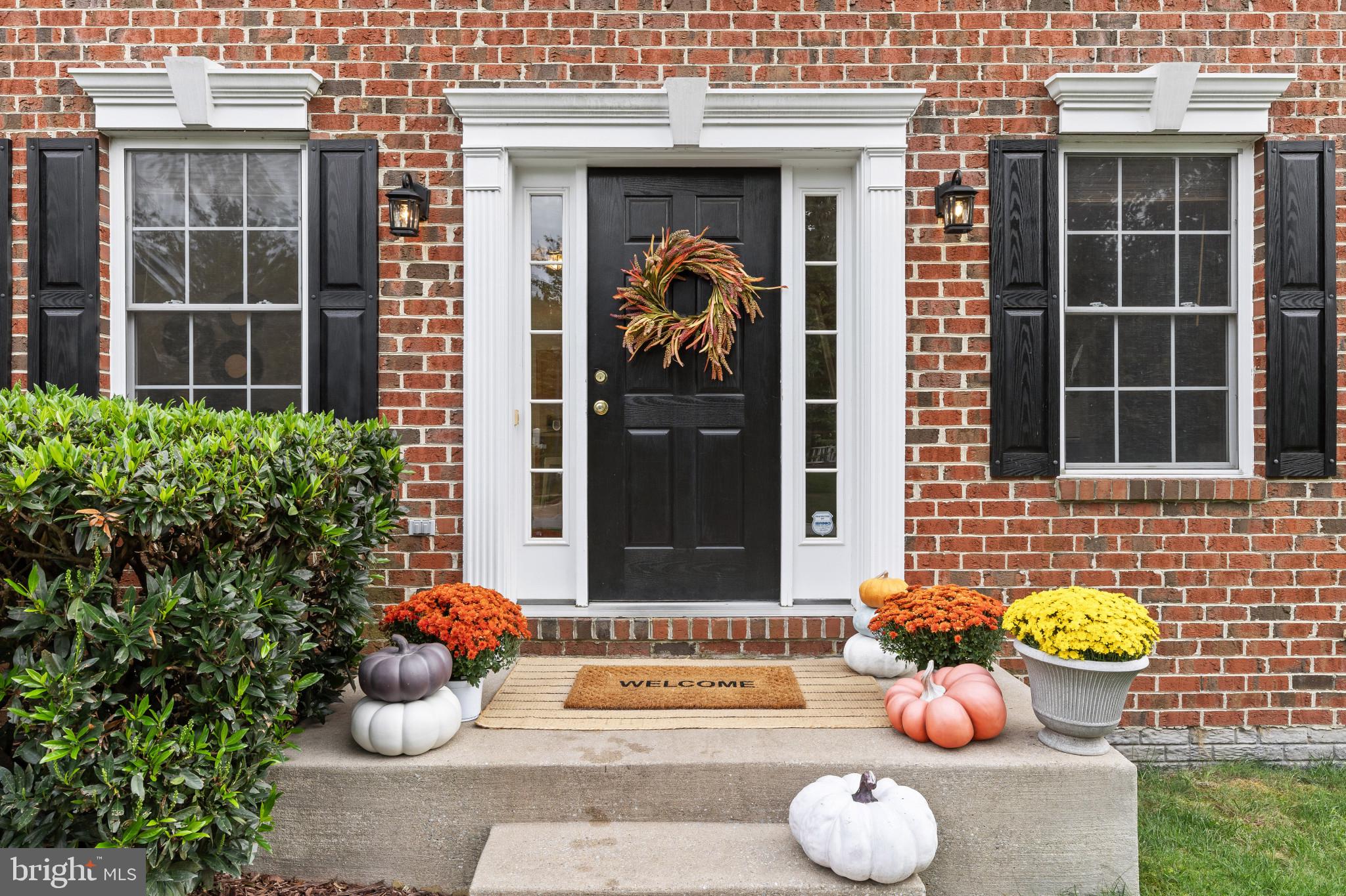 404 BRIDLEWREATH WAY