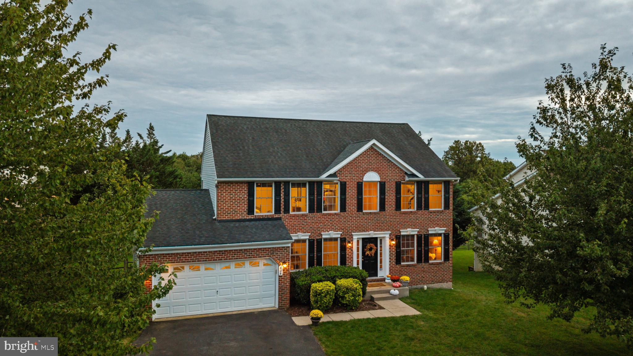 404 BRIDLEWREATH WAY