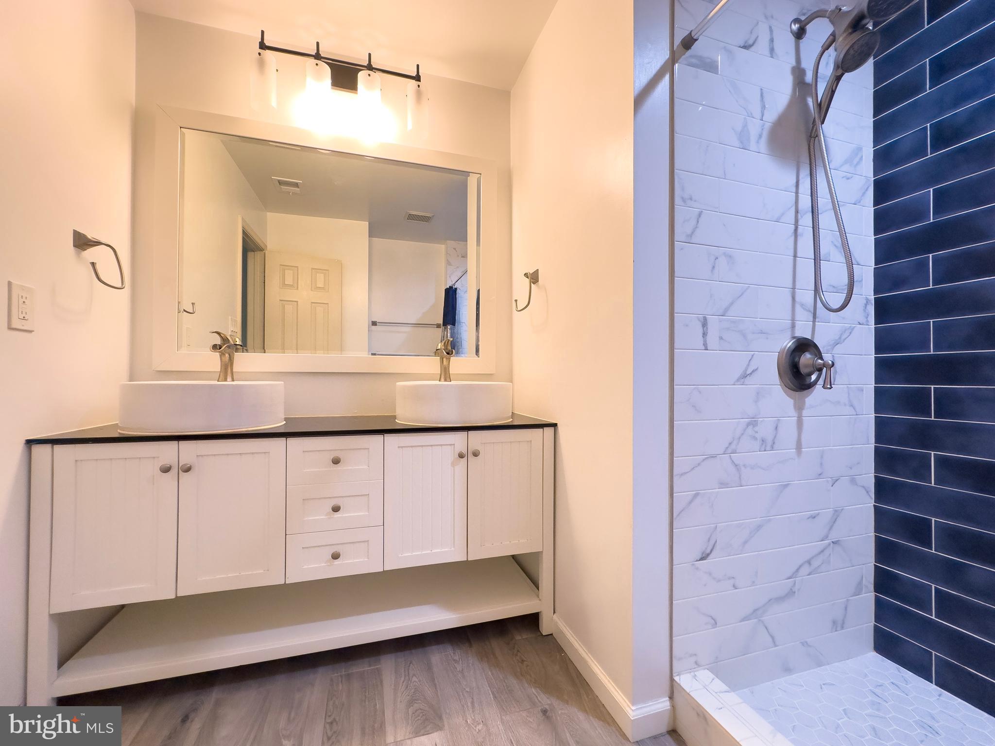 SHADOWBROOK - Residential Lease