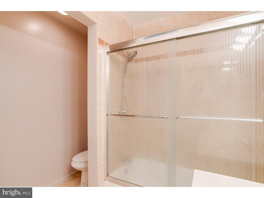 SUBURBIA - Residential