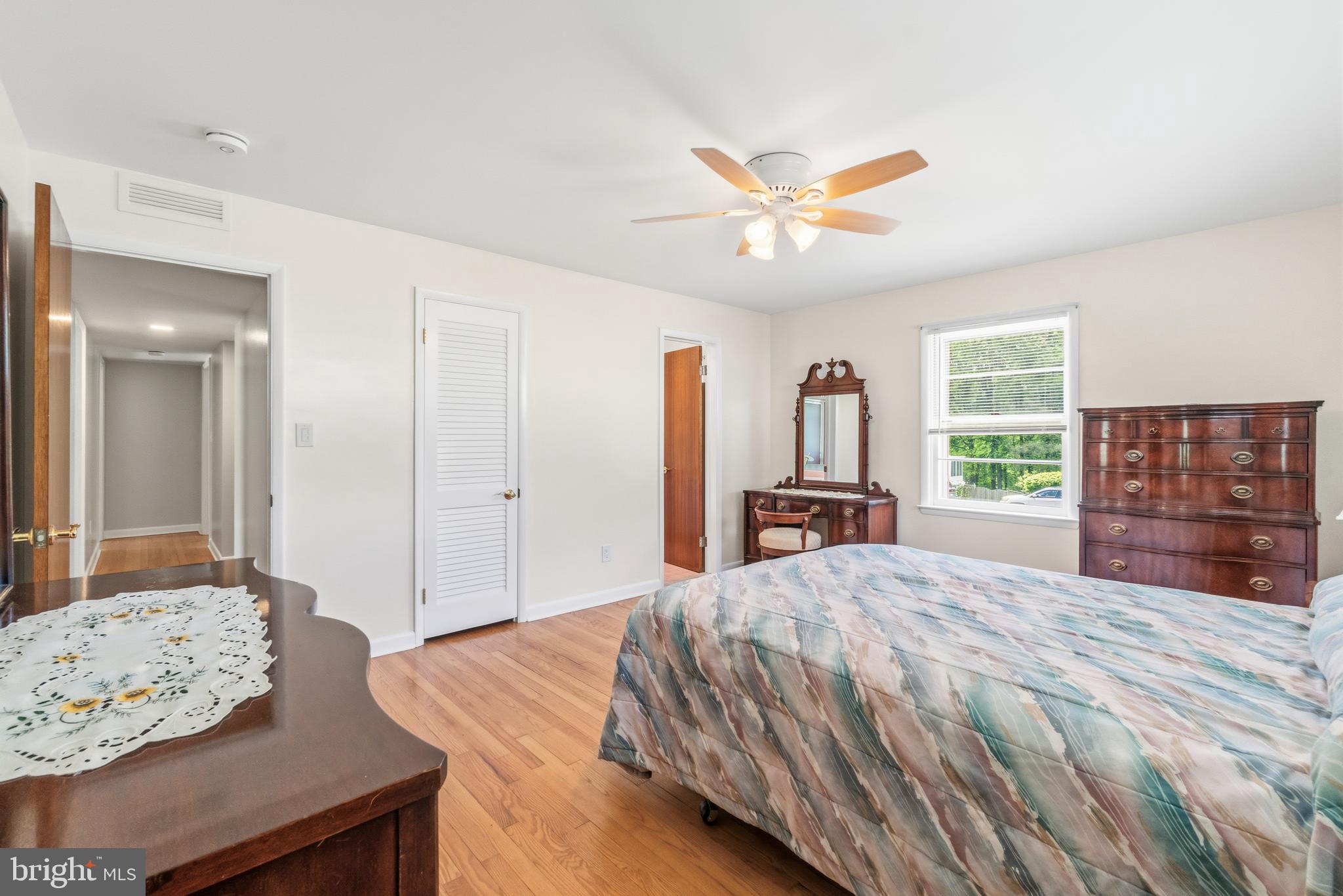 HAMPTON VILLAGE - Residential
