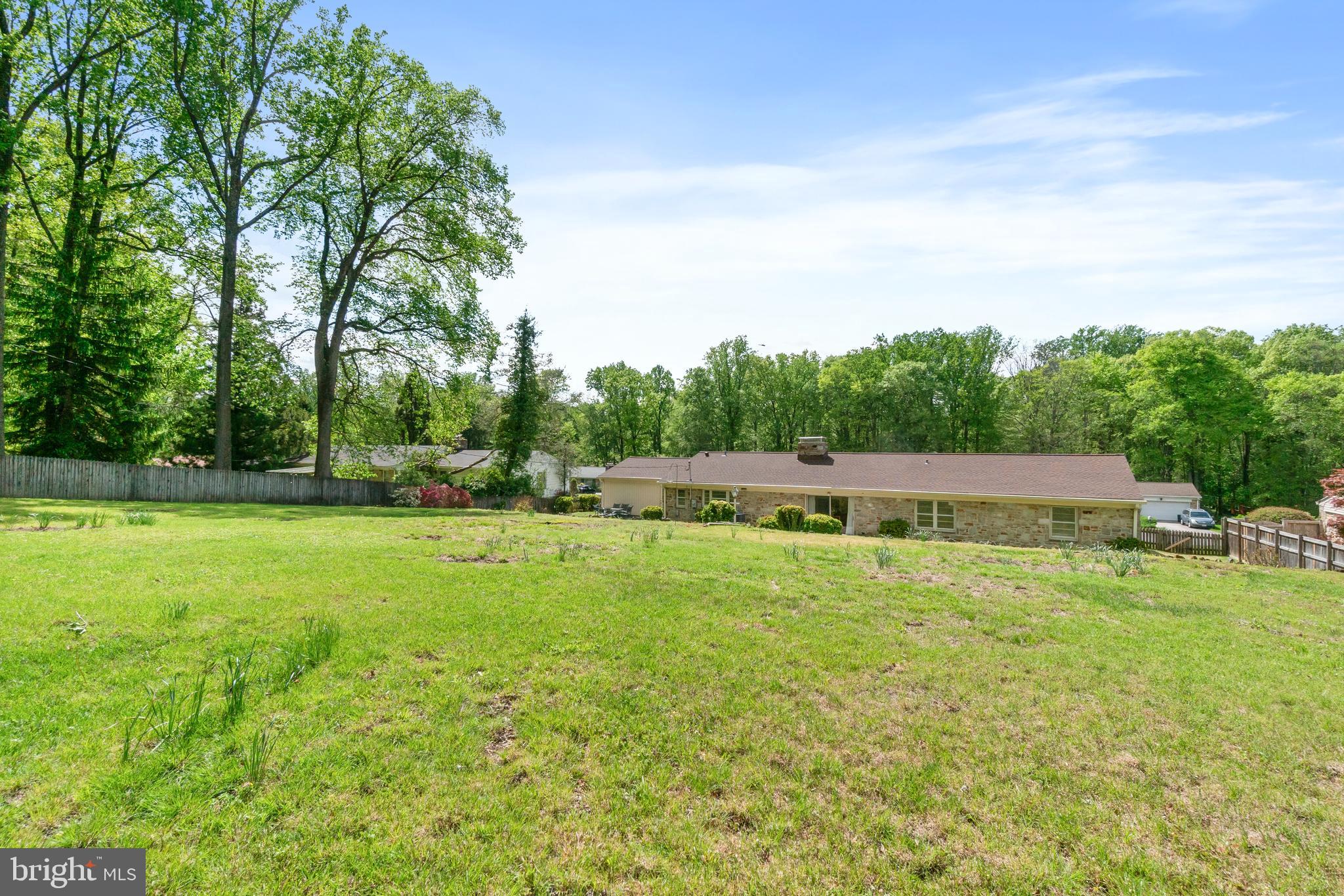 HAMPTON VILLAGE - Residential