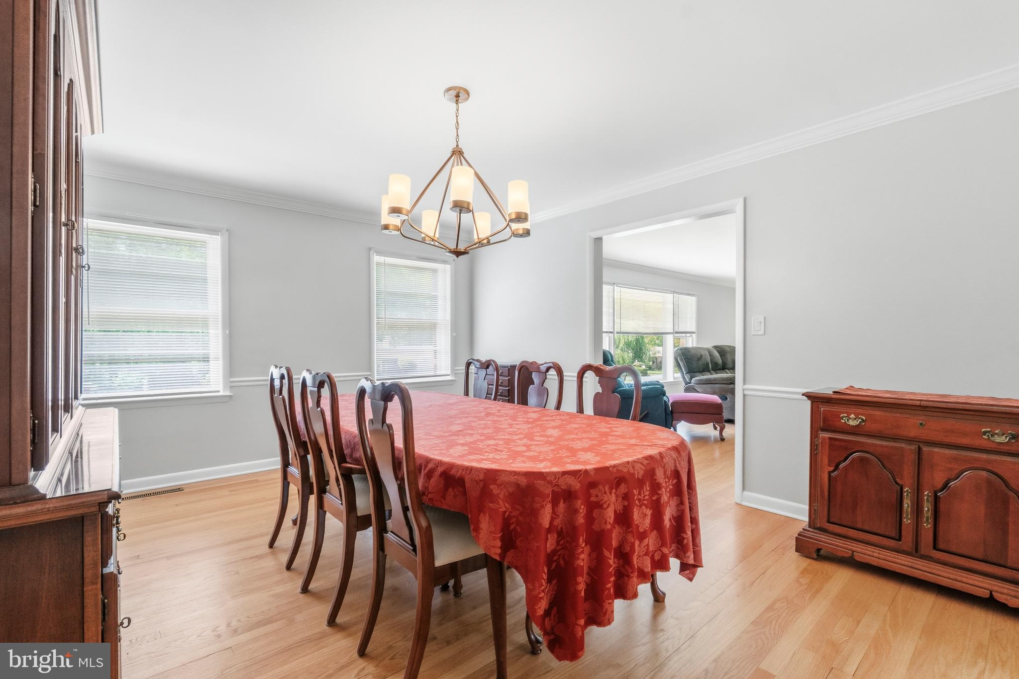 HAMPTON VILLAGE - Residential