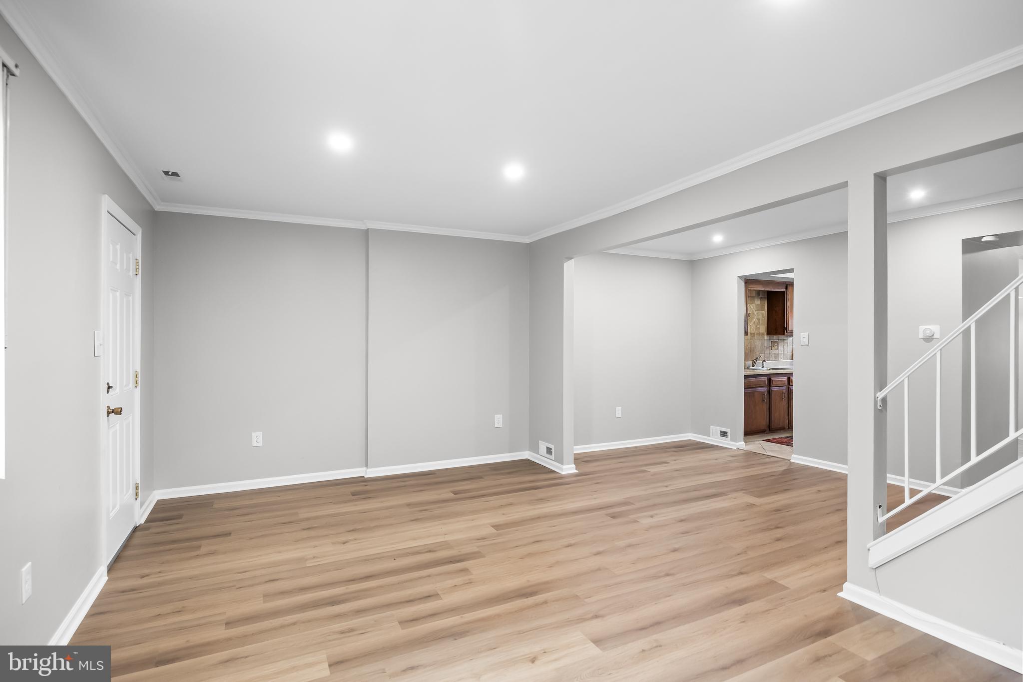 AVANDALE - Residential Lease