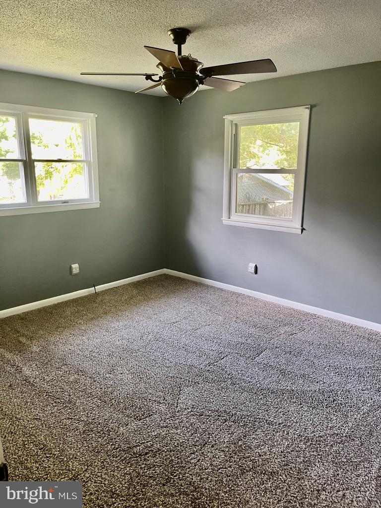 NEILLAND PARK - Residential