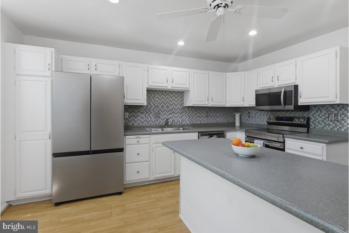 WOODS LANDING - Residential