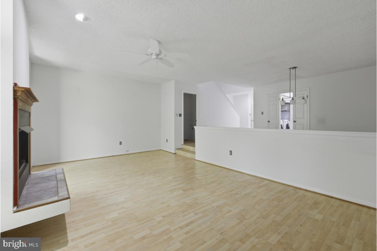 WOODS LANDING - Residential